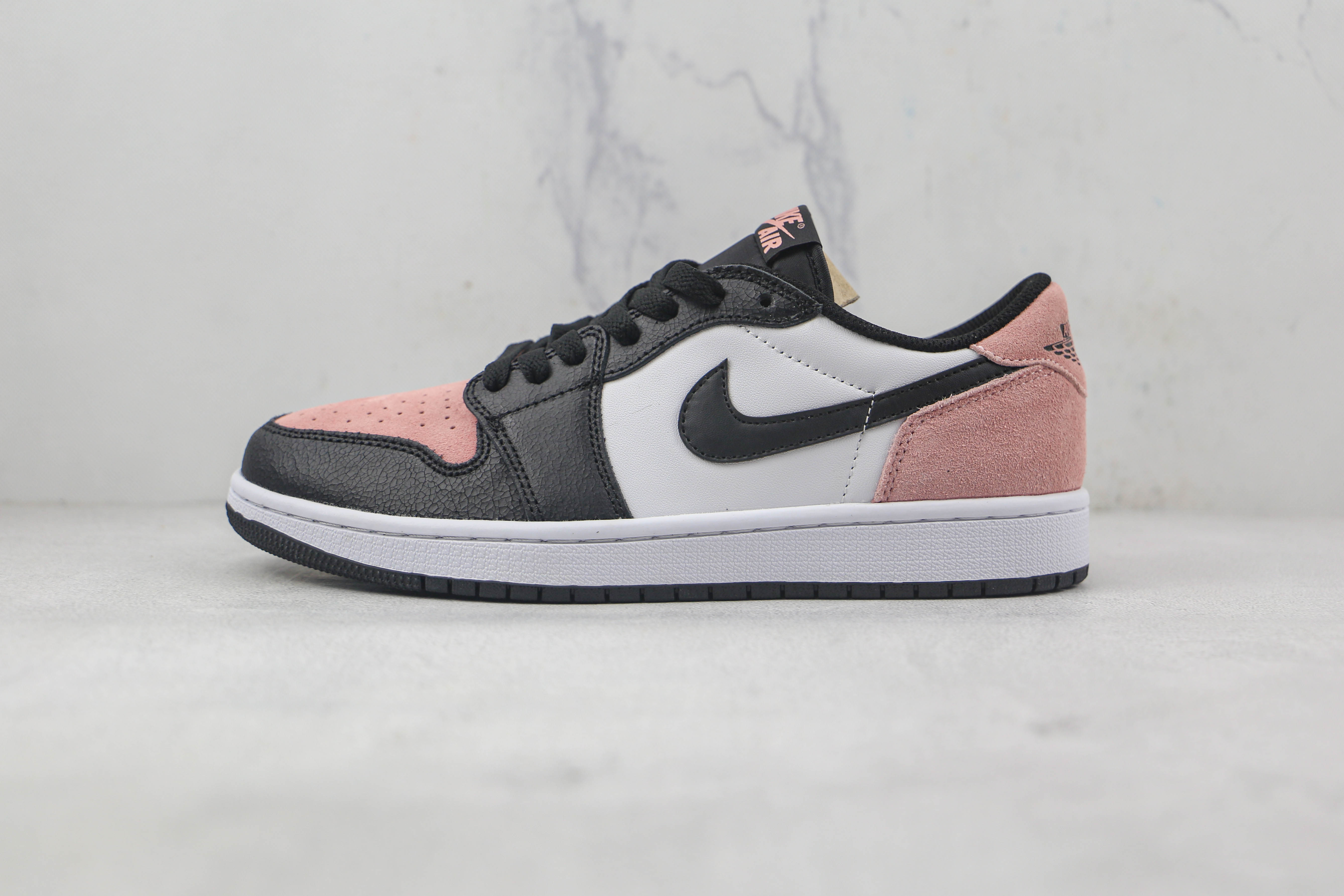 Air Jordan 1 Low Bleached Coral