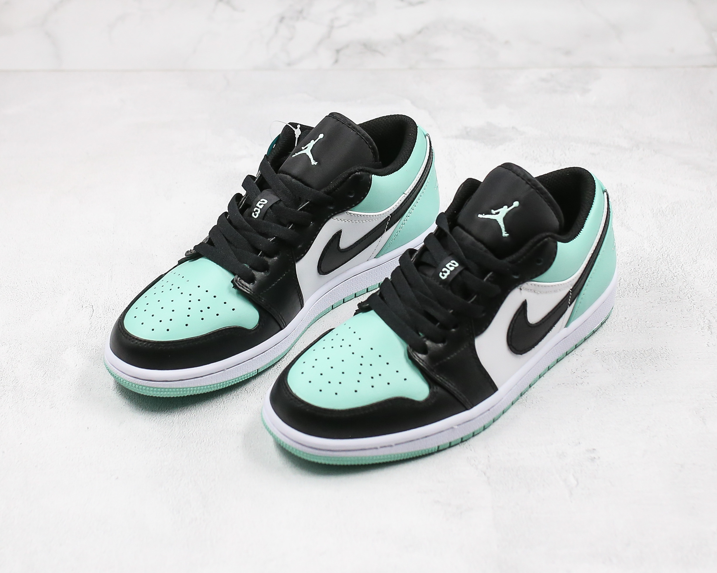 Air Jordan 1 Low Mint Green