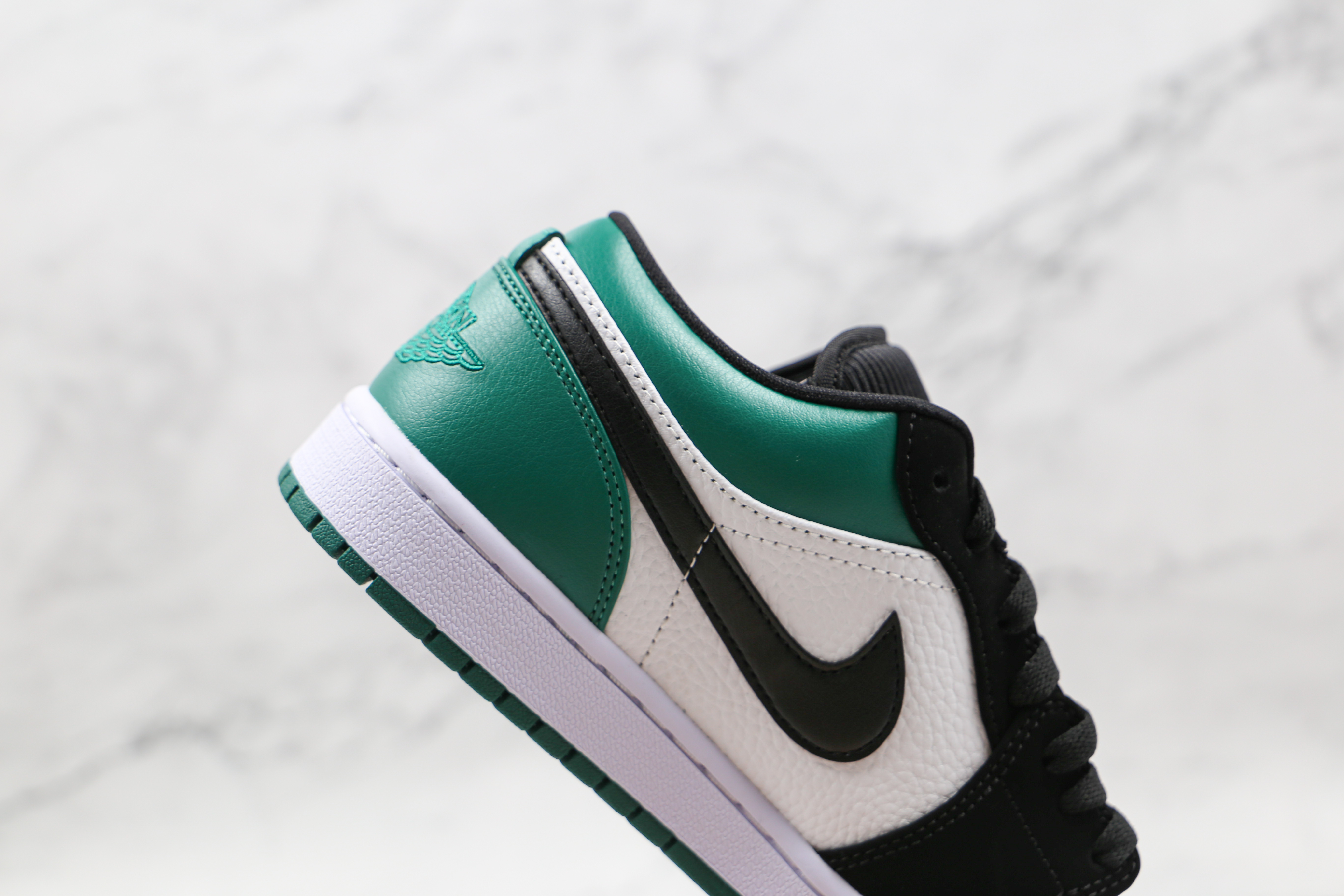 Air Jordan 1 Low Mystic Green