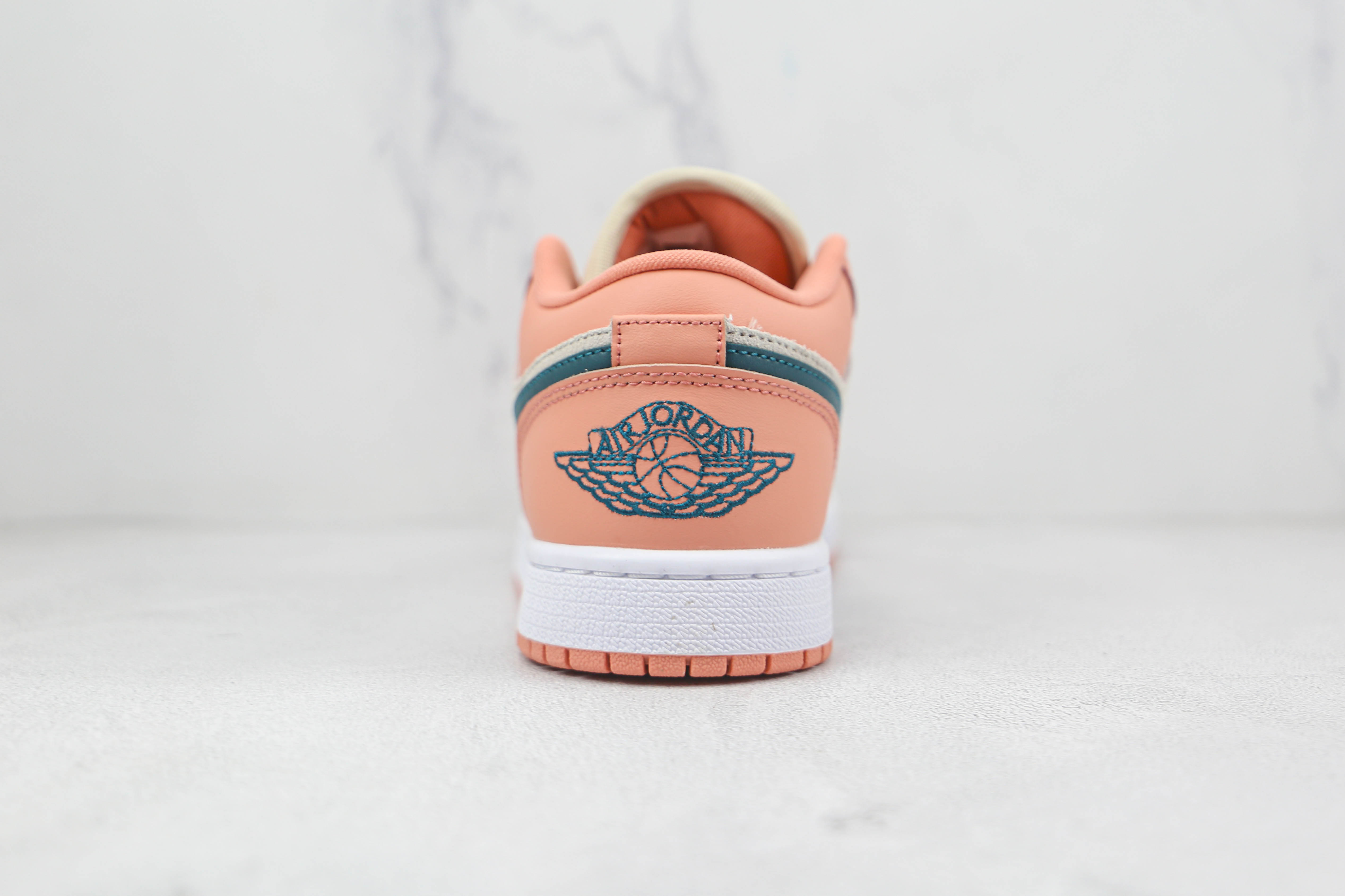 Air Jordan 1 Low Pink Blue
