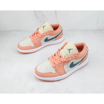 Air Jordan 1 Low Pink Blue 02