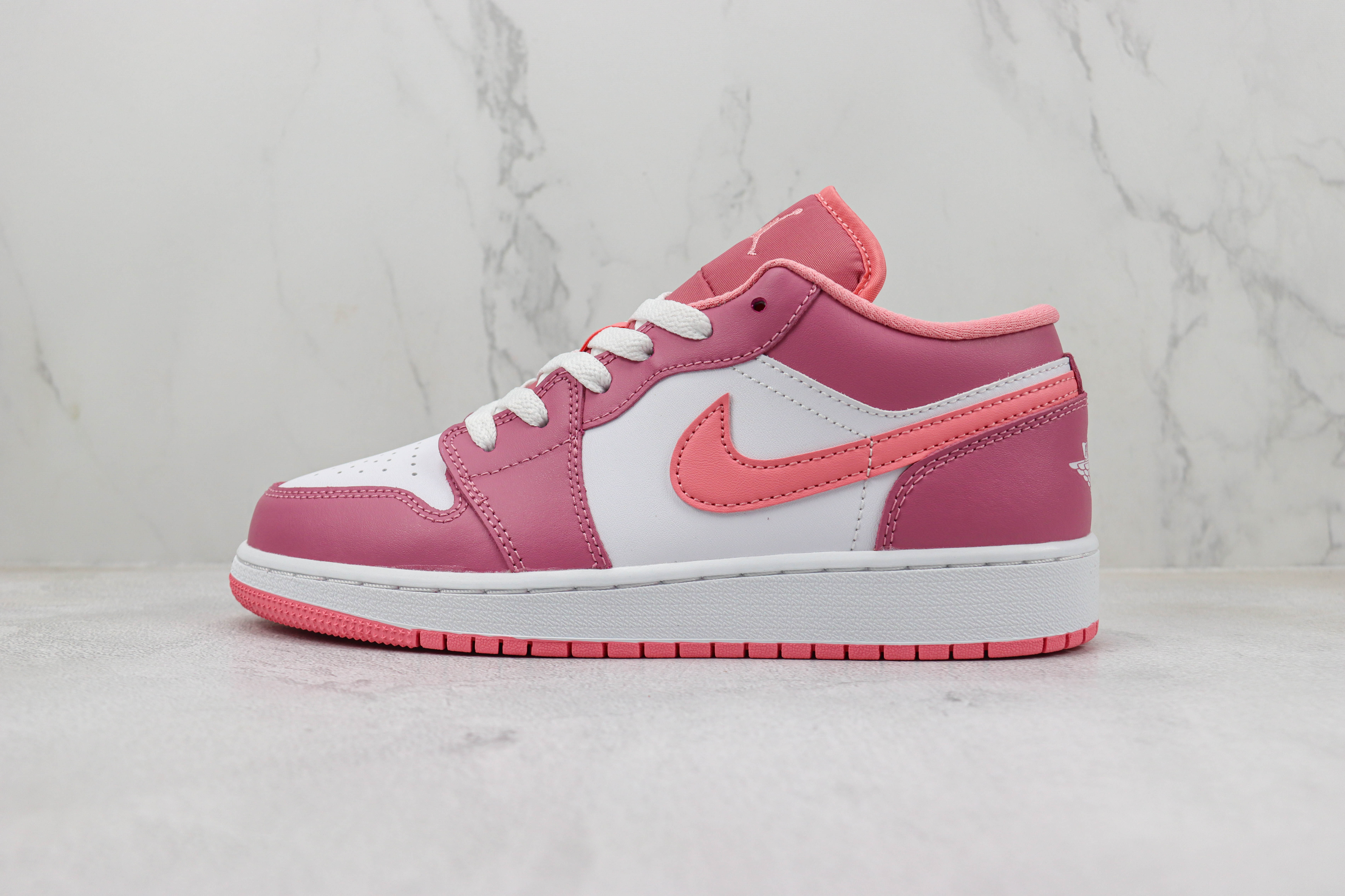 Air Jordan 1 Low Pink White