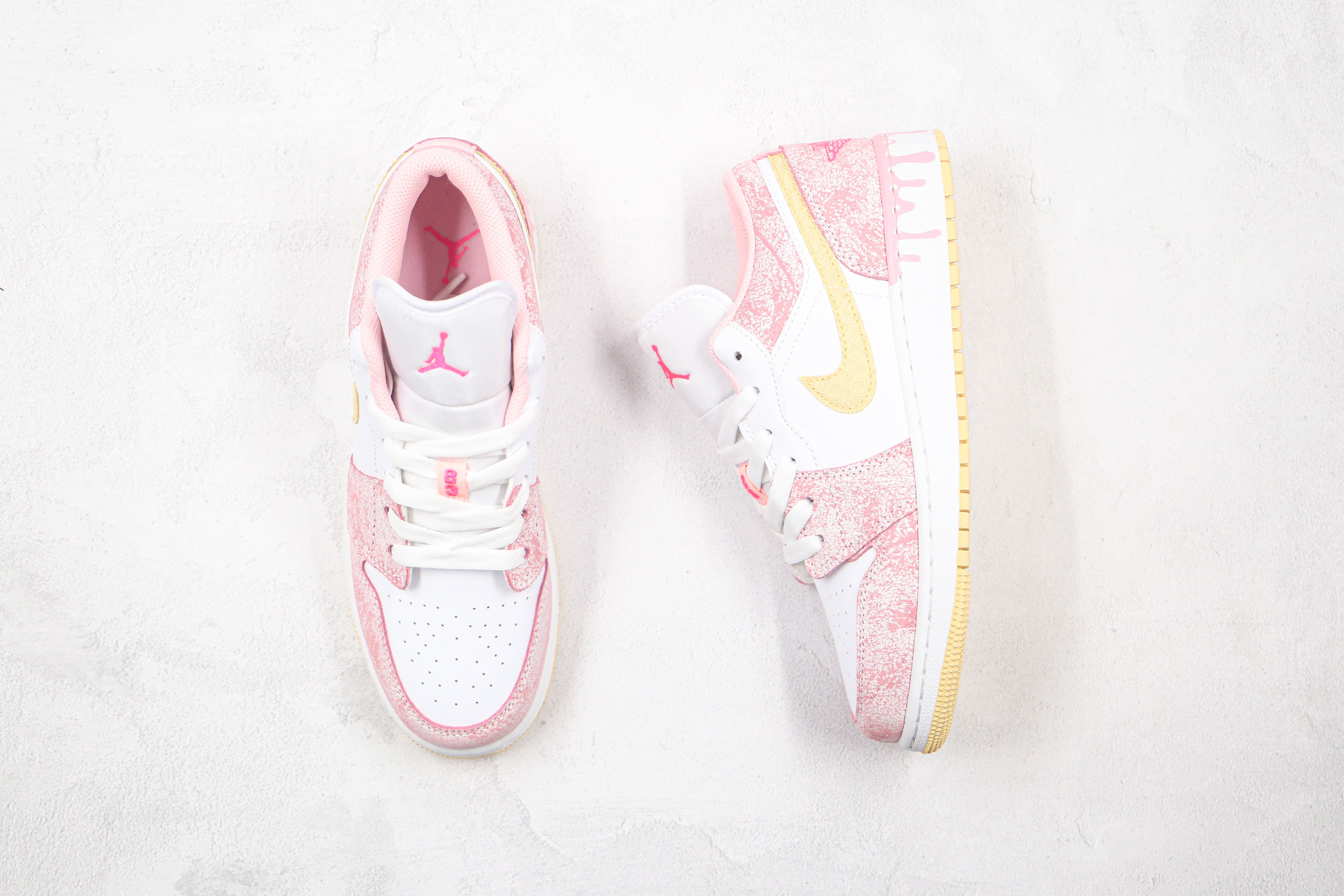 Air Jordan 1 Low SE GS Paint Drip