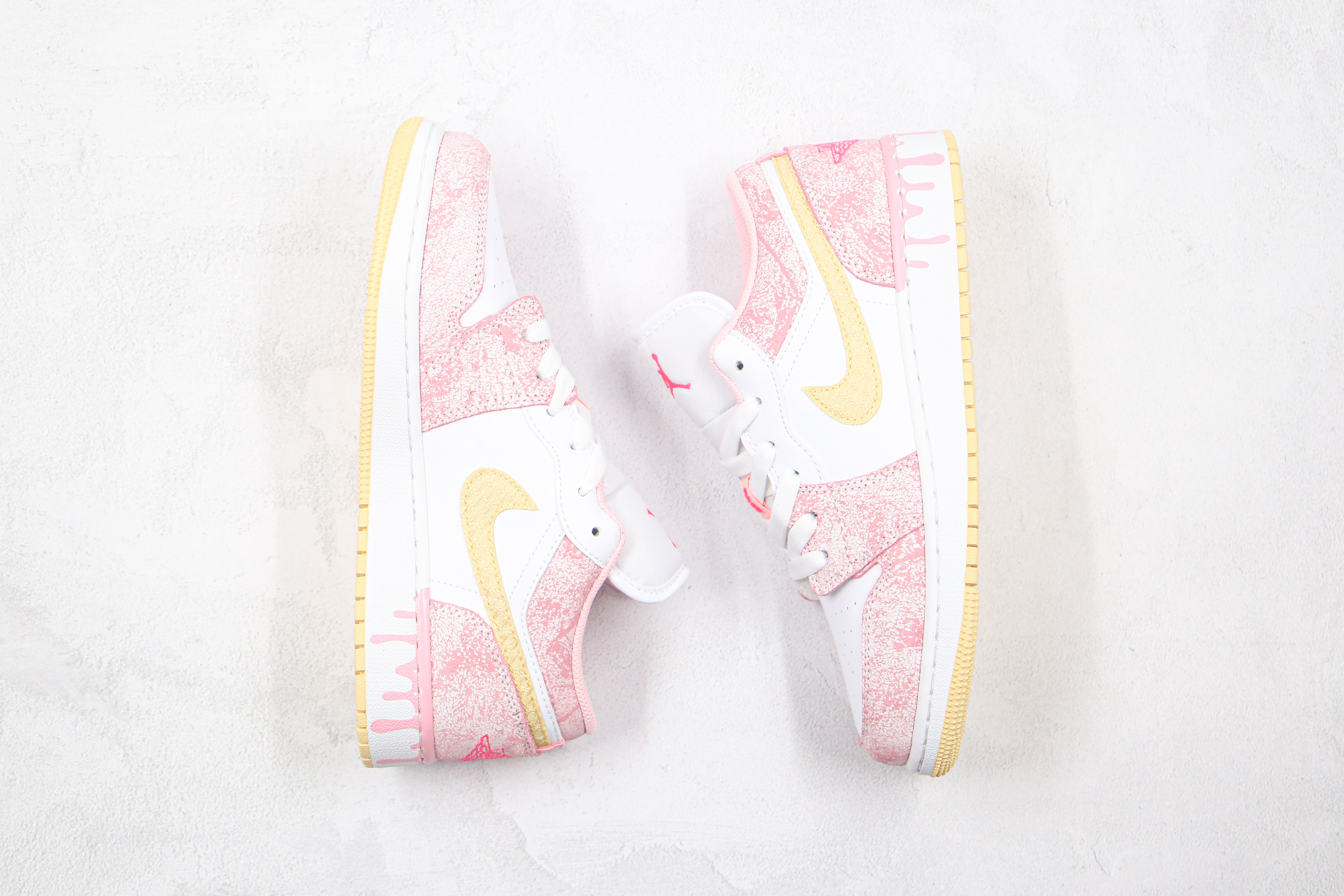 Air Jordan 1 Low SE GS Paint Drip