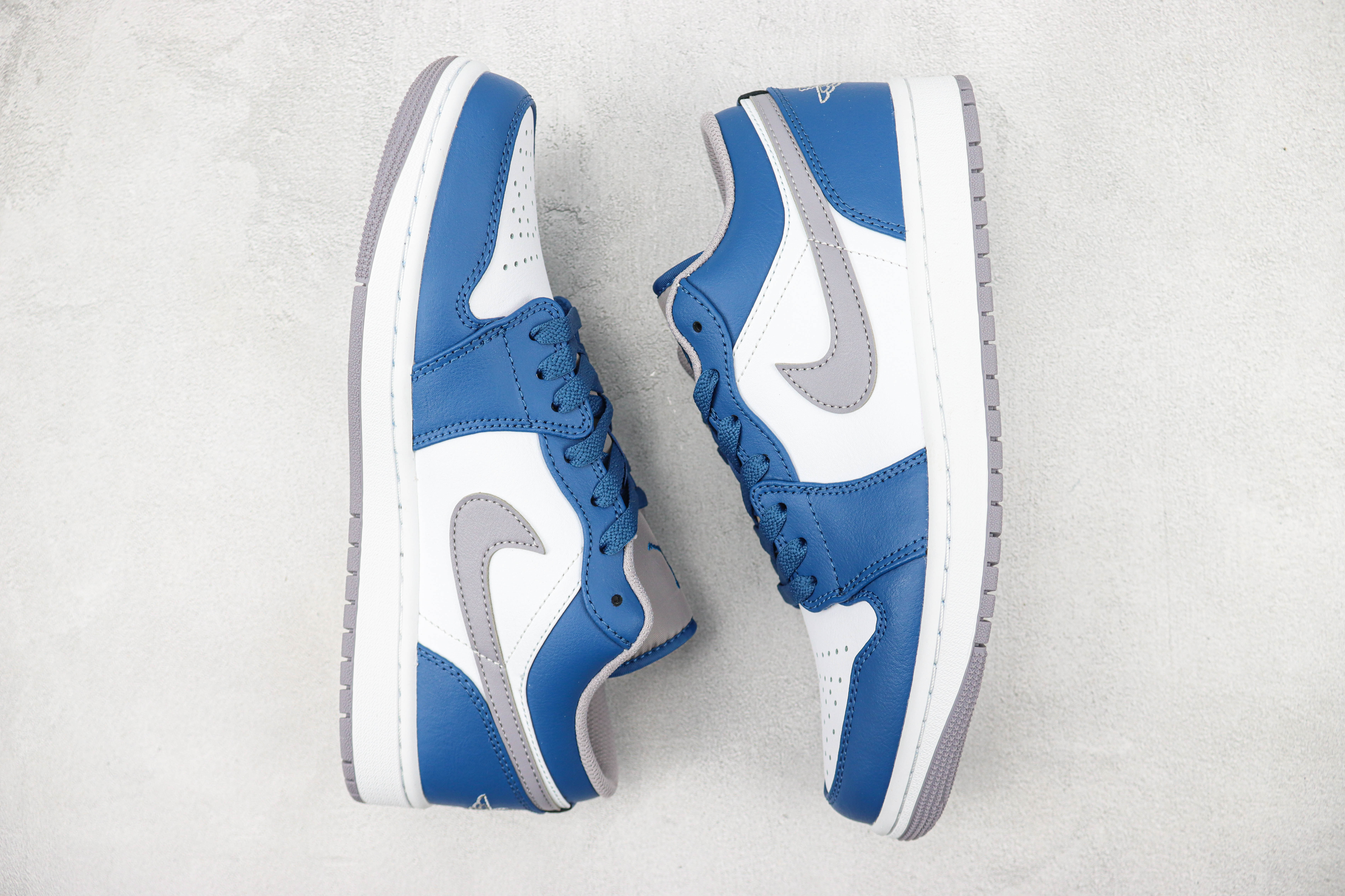 Air Jordan 1 Low White Blue