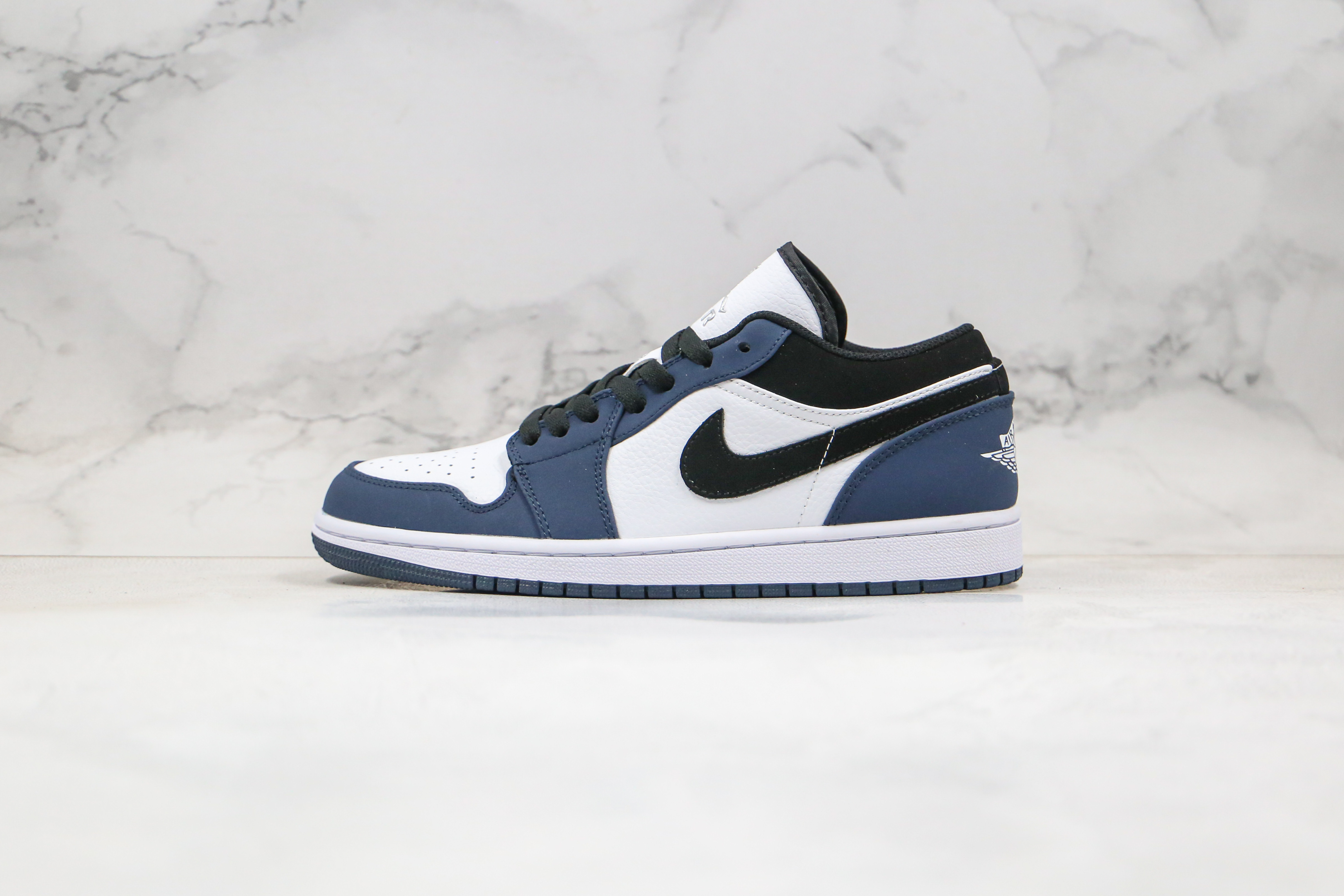 Air Jordan 1 Low White Blue