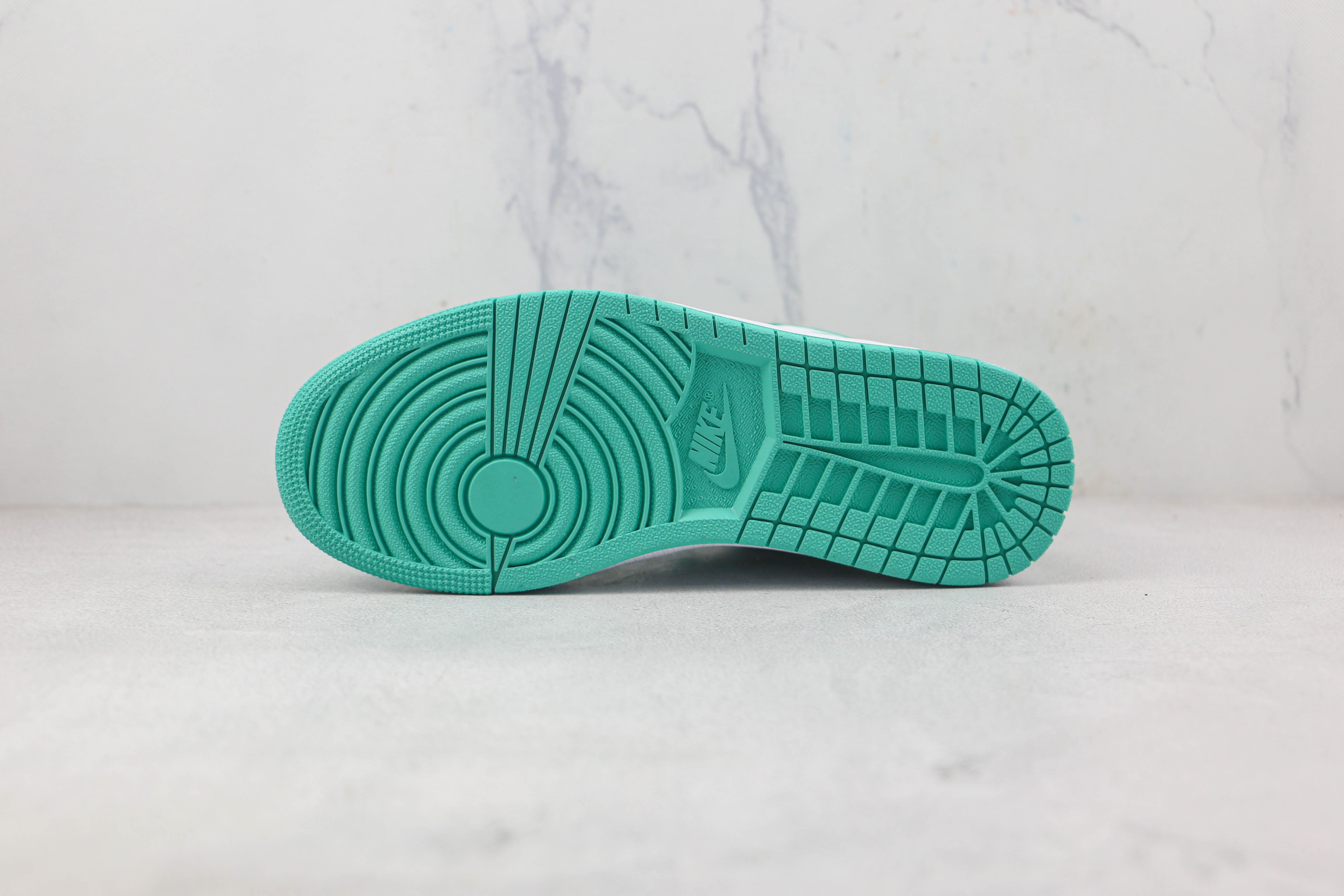 Air Jordan aj1 Low Vintage White Green