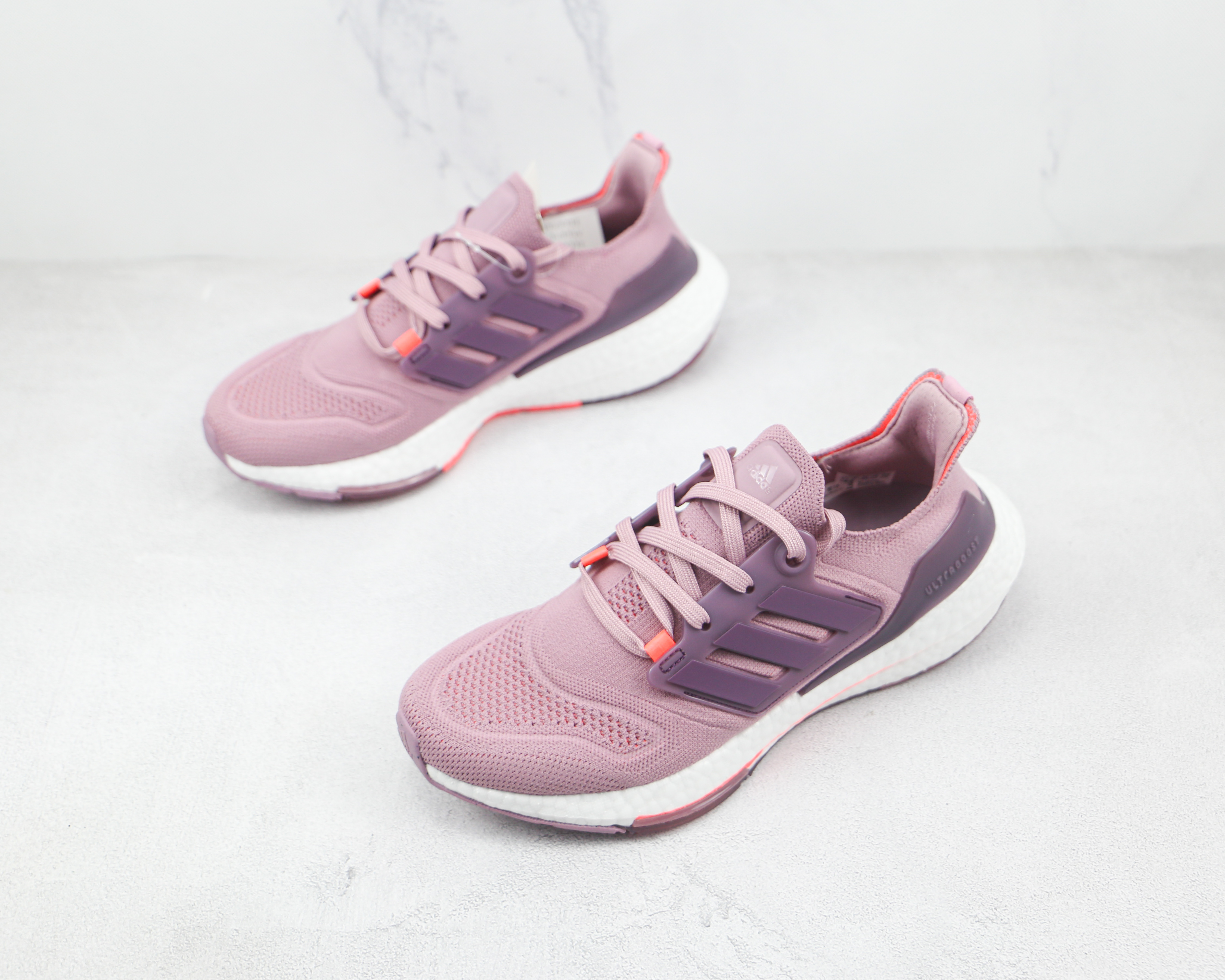 Adidas Ultra Boost 2022 Magic Mauve