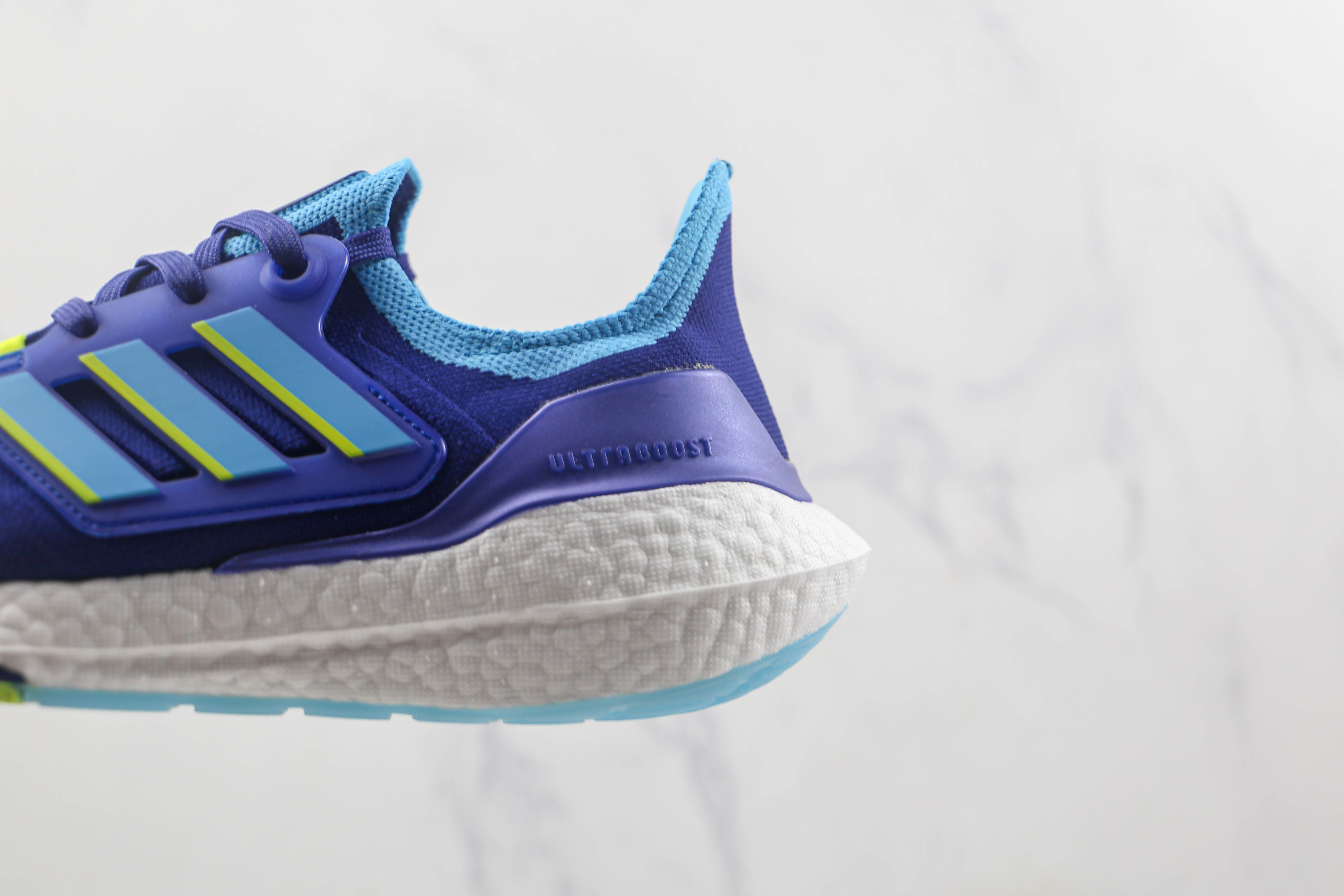 Adidas Ultra Boost 2022 Blue
