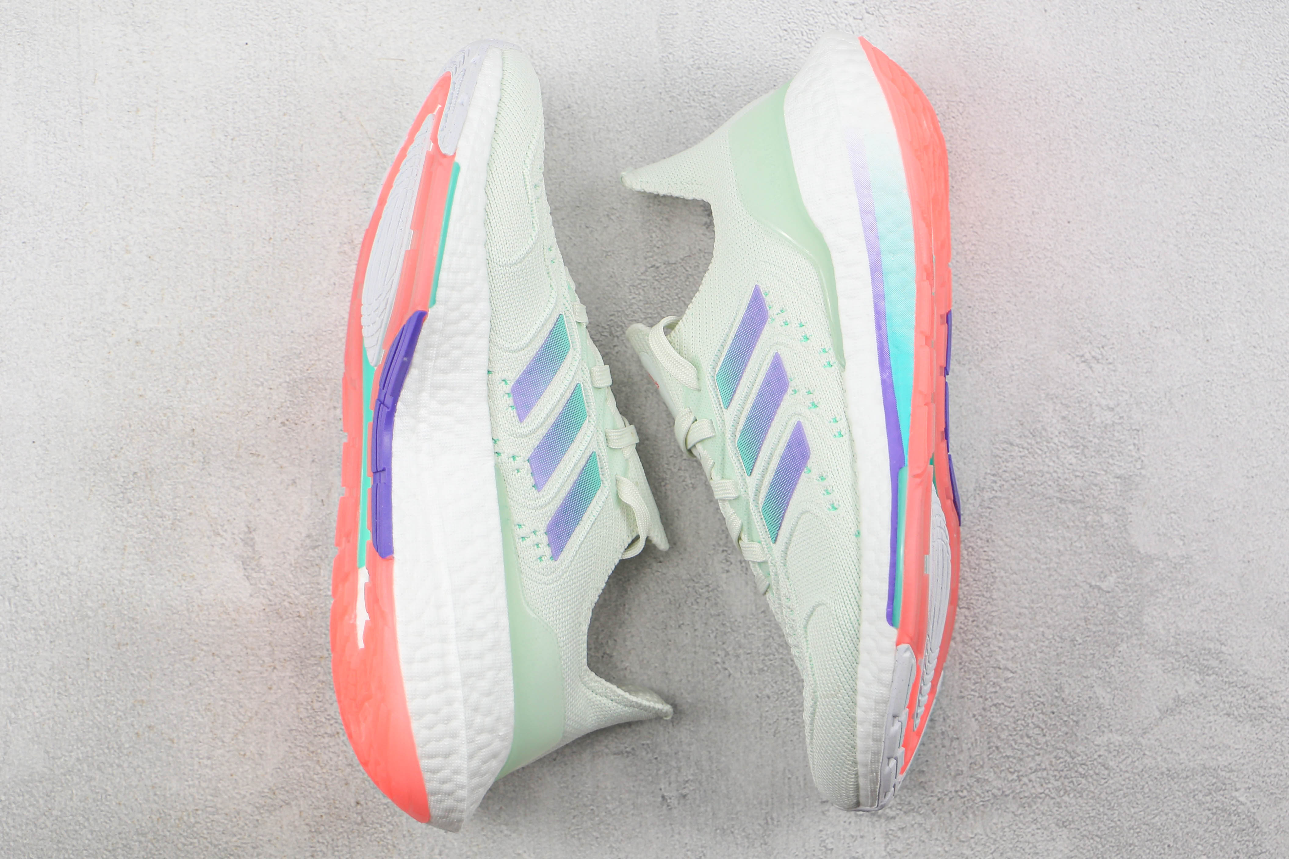 Adidas Ultra Boost 2022 Heat.RDY Aqua