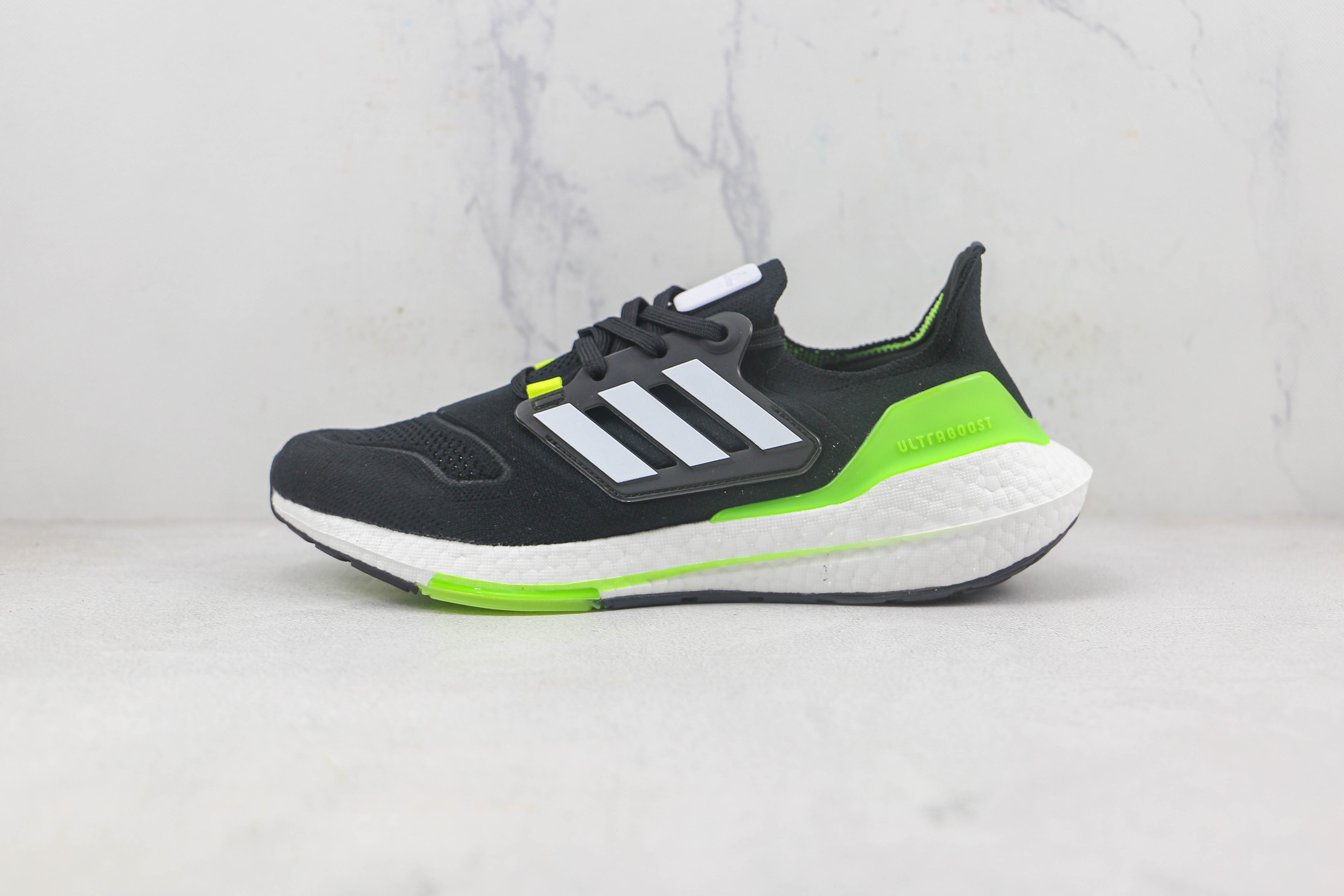 Adidas Ultra Boost 2022 Black Solar Green