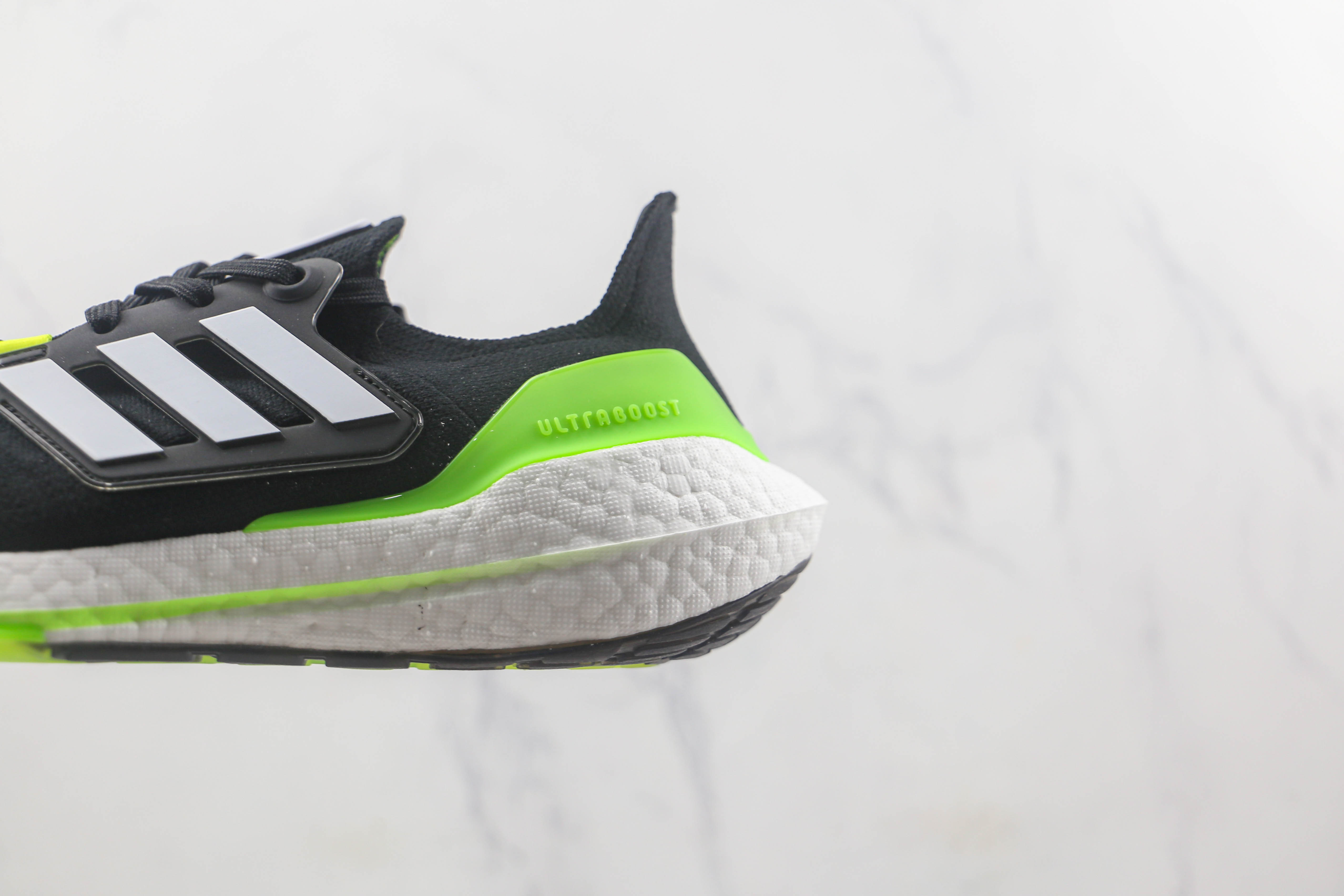 Adidas Ultra Boost 2022 Black Solar Green
