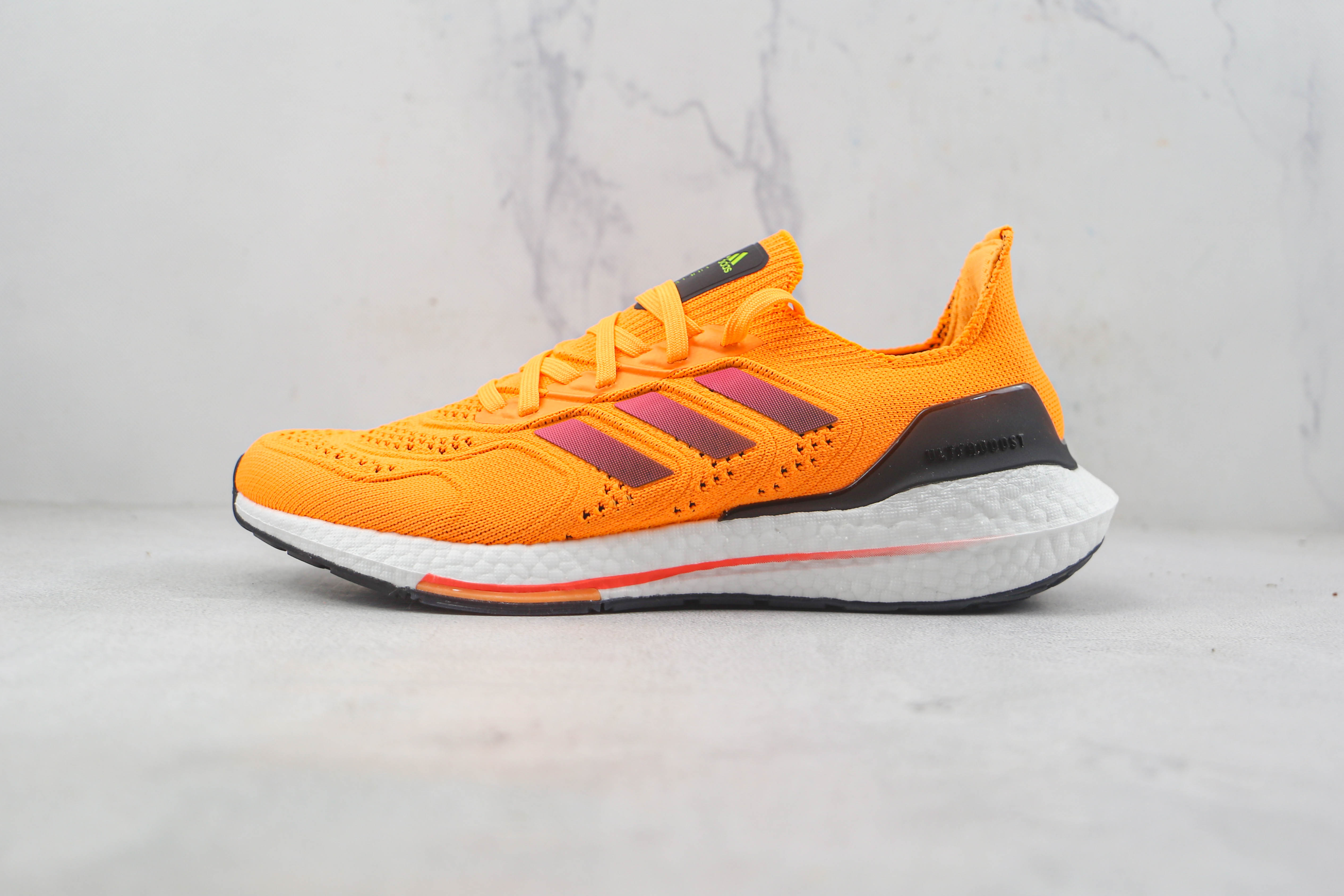 Adidas Ultra Boost 2022 Heat.RDY Orange