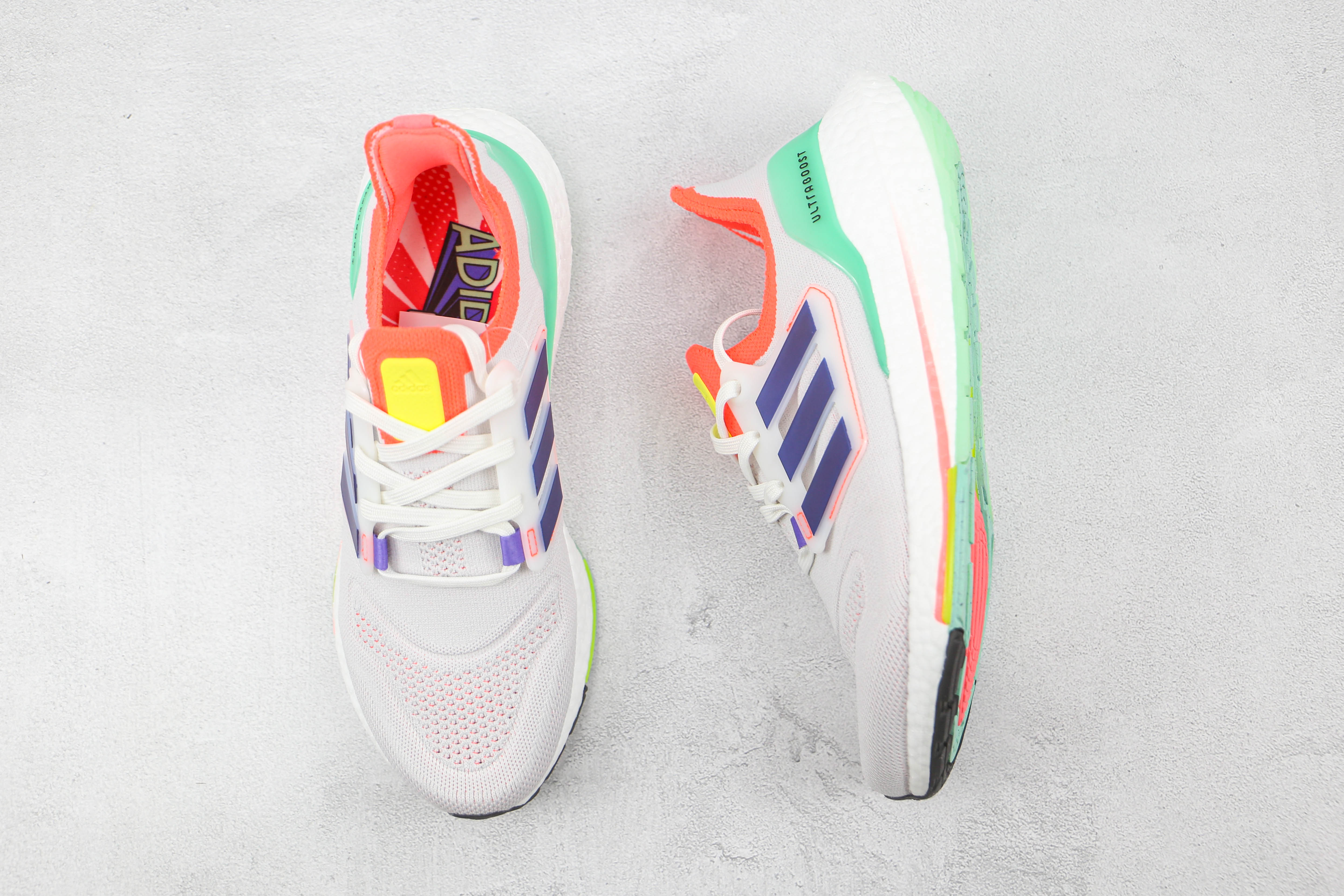Adidas Ultra Boost 2022 Dazzling Color