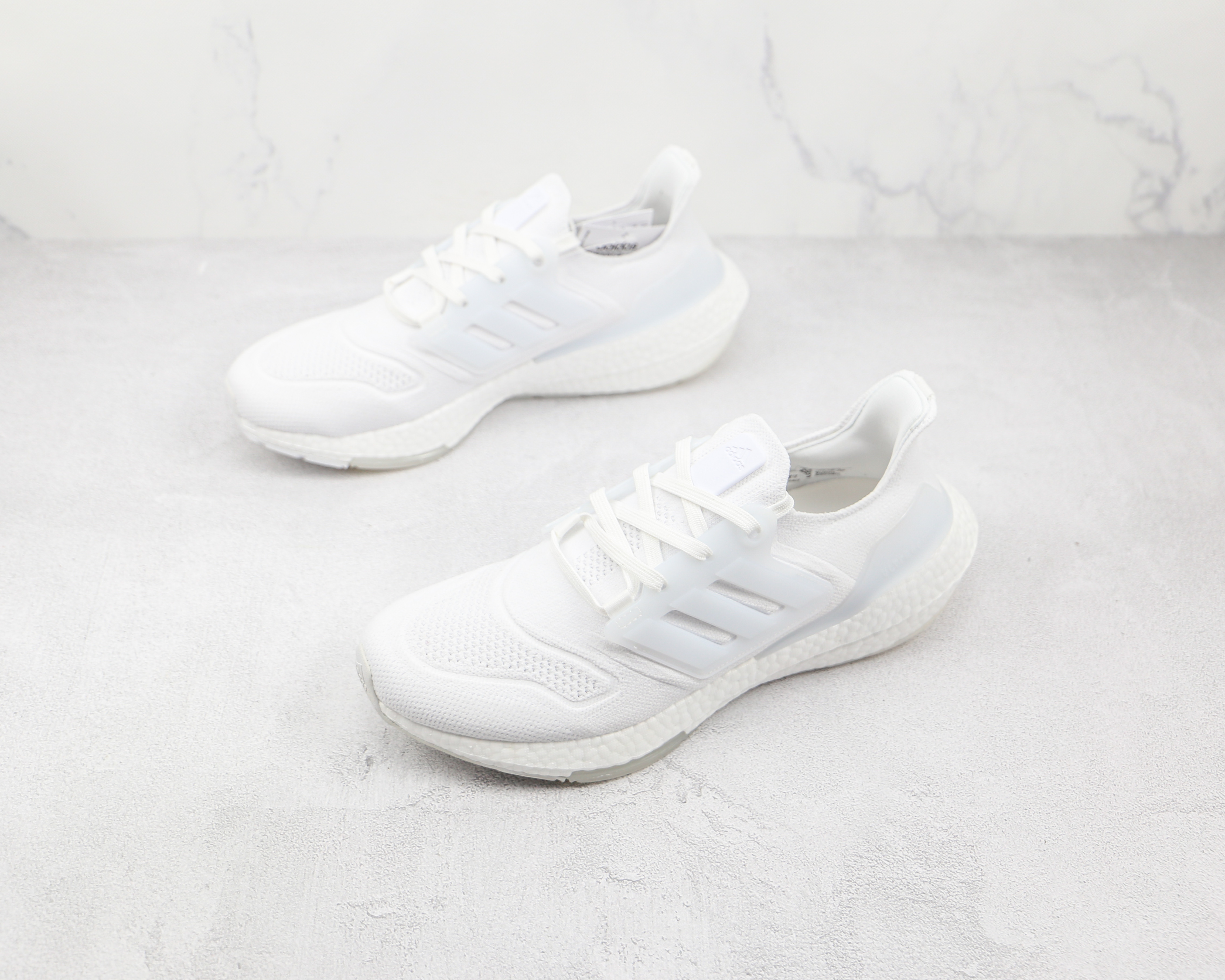 Adidas Ultra Boost 2022 Triple White