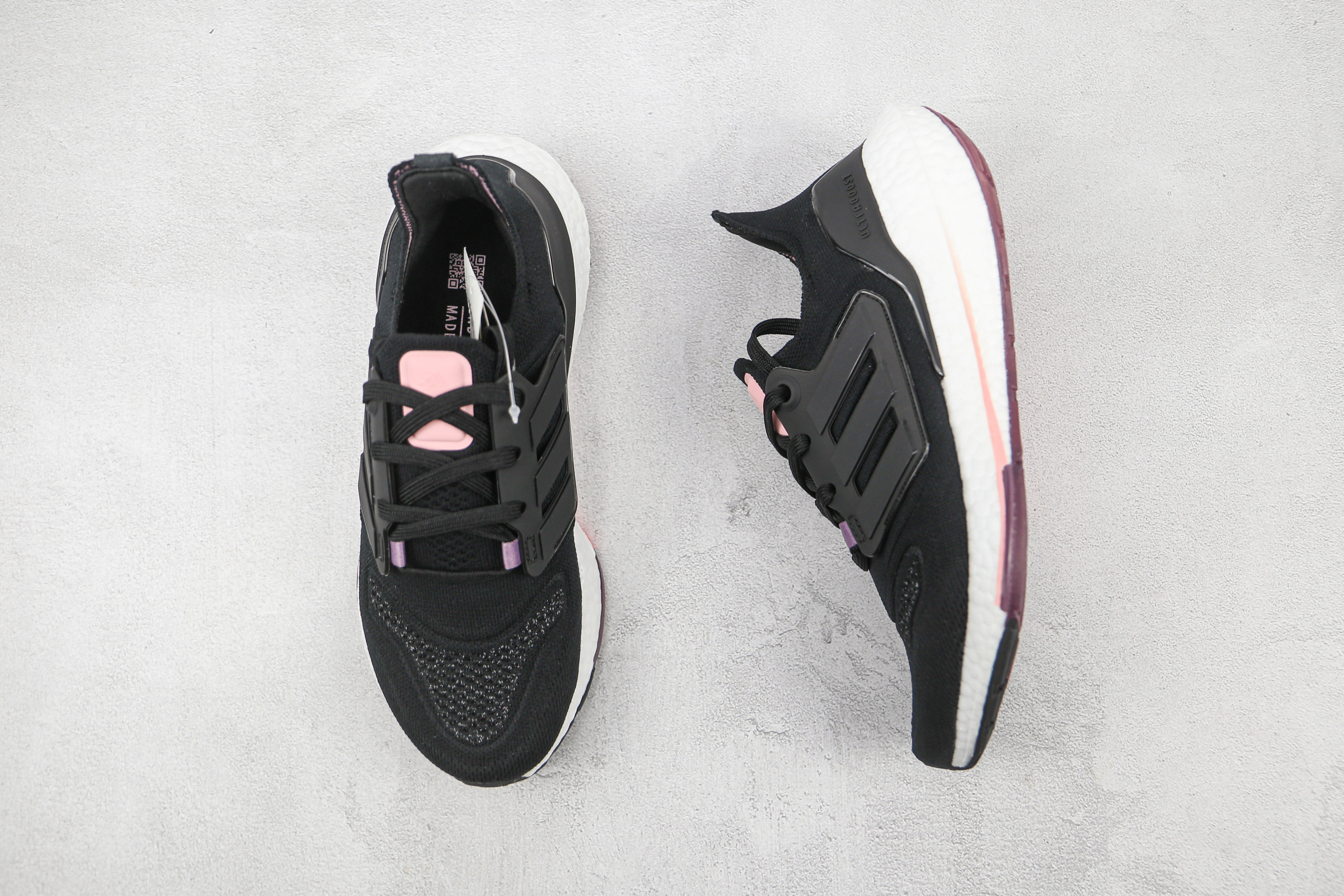 Adidas Ultra Boost 2022 Black Legacy Purple