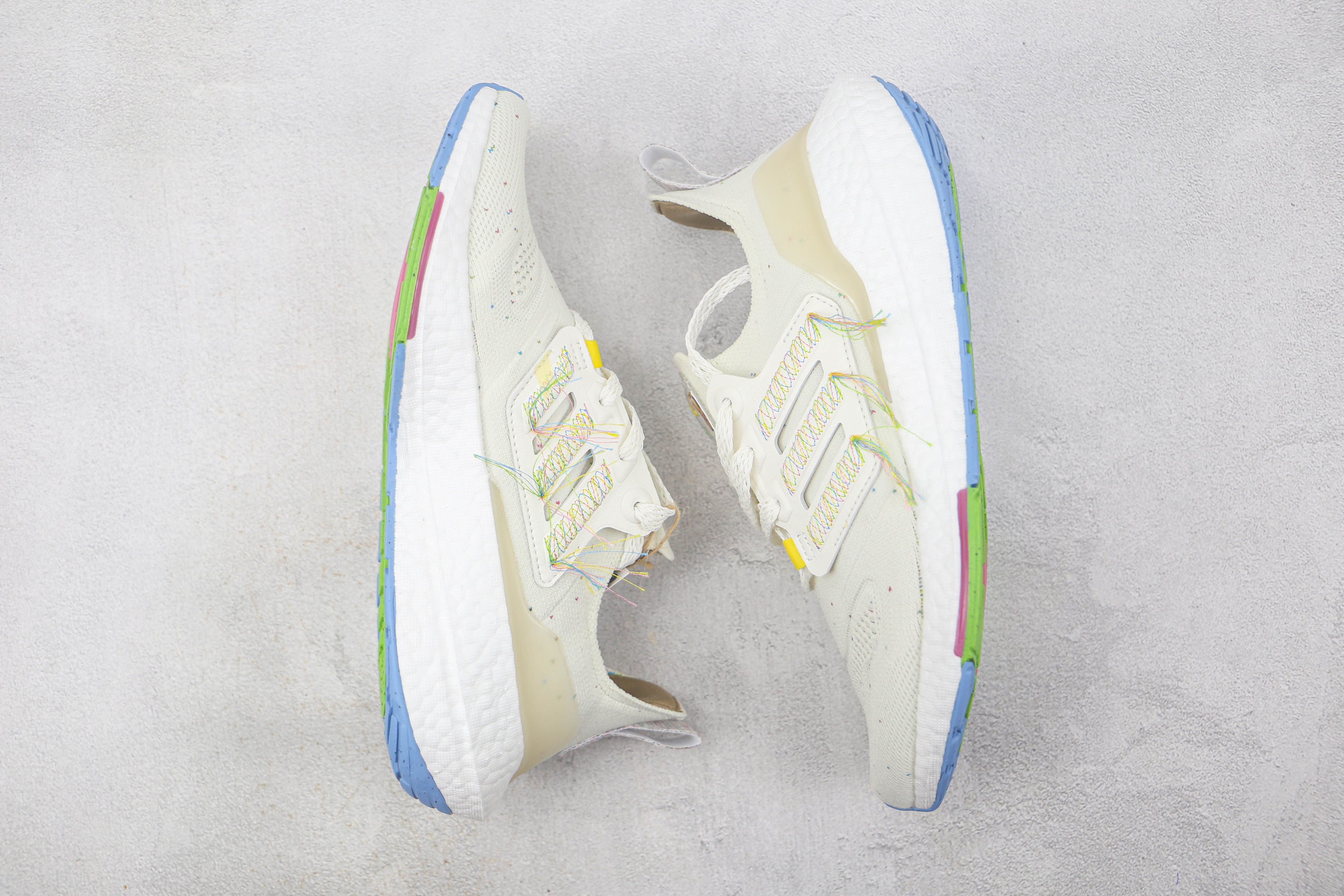 Adidas Ultra Boost 2022 SUS