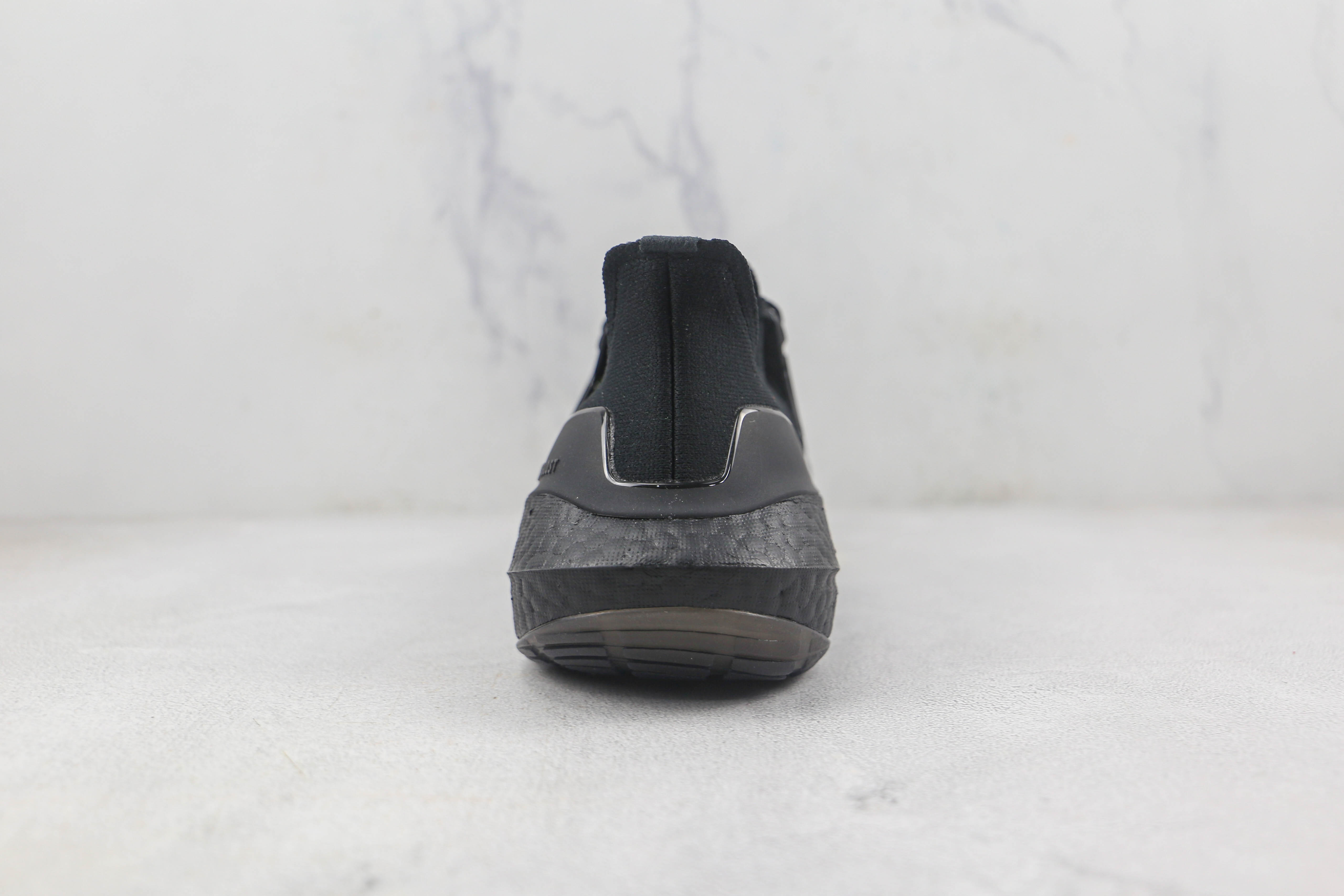 Adidas Ultra Boost 2022 Black Solar Yellow