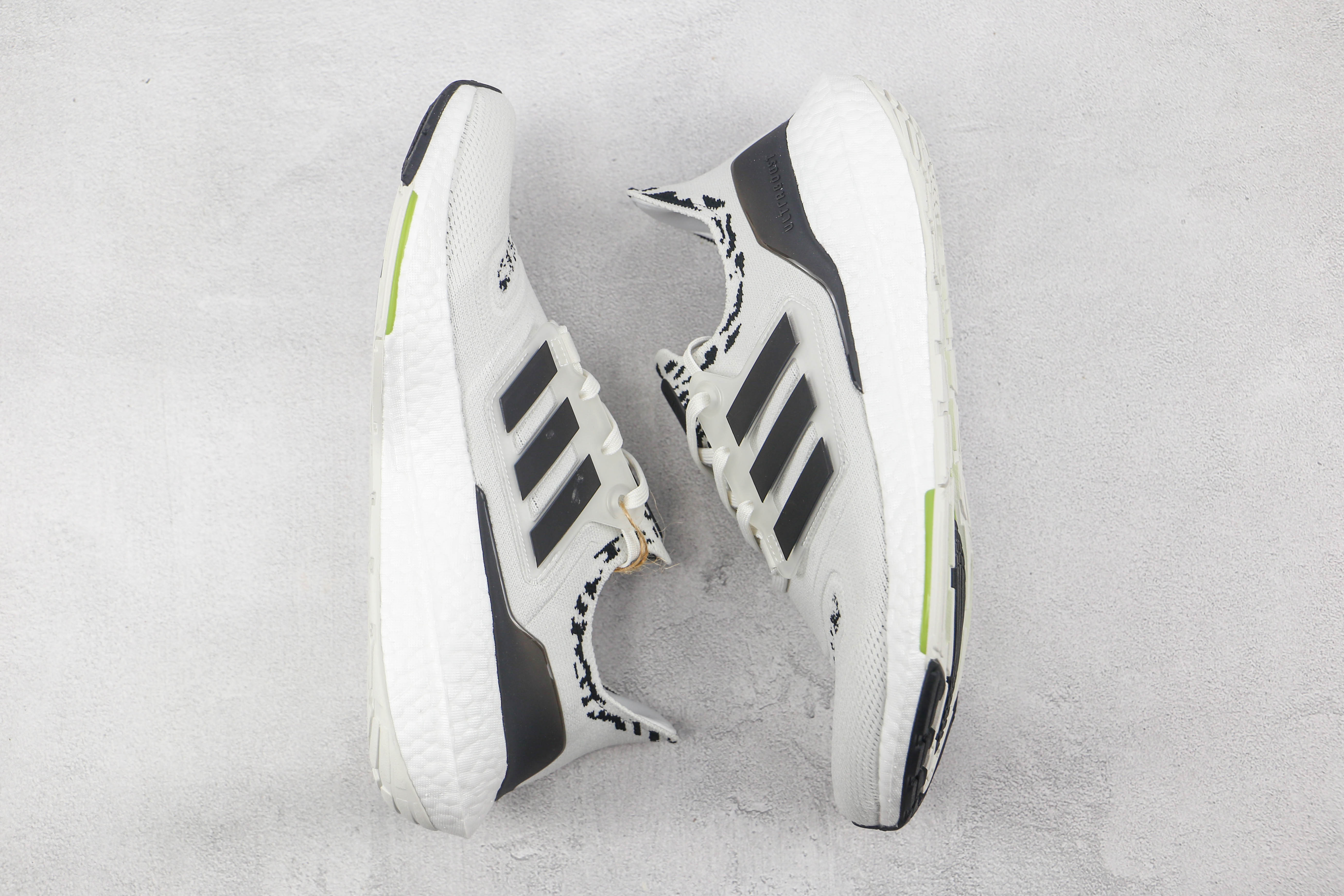 Adidas Ultra Boost 2022 Non Dyed Zebra