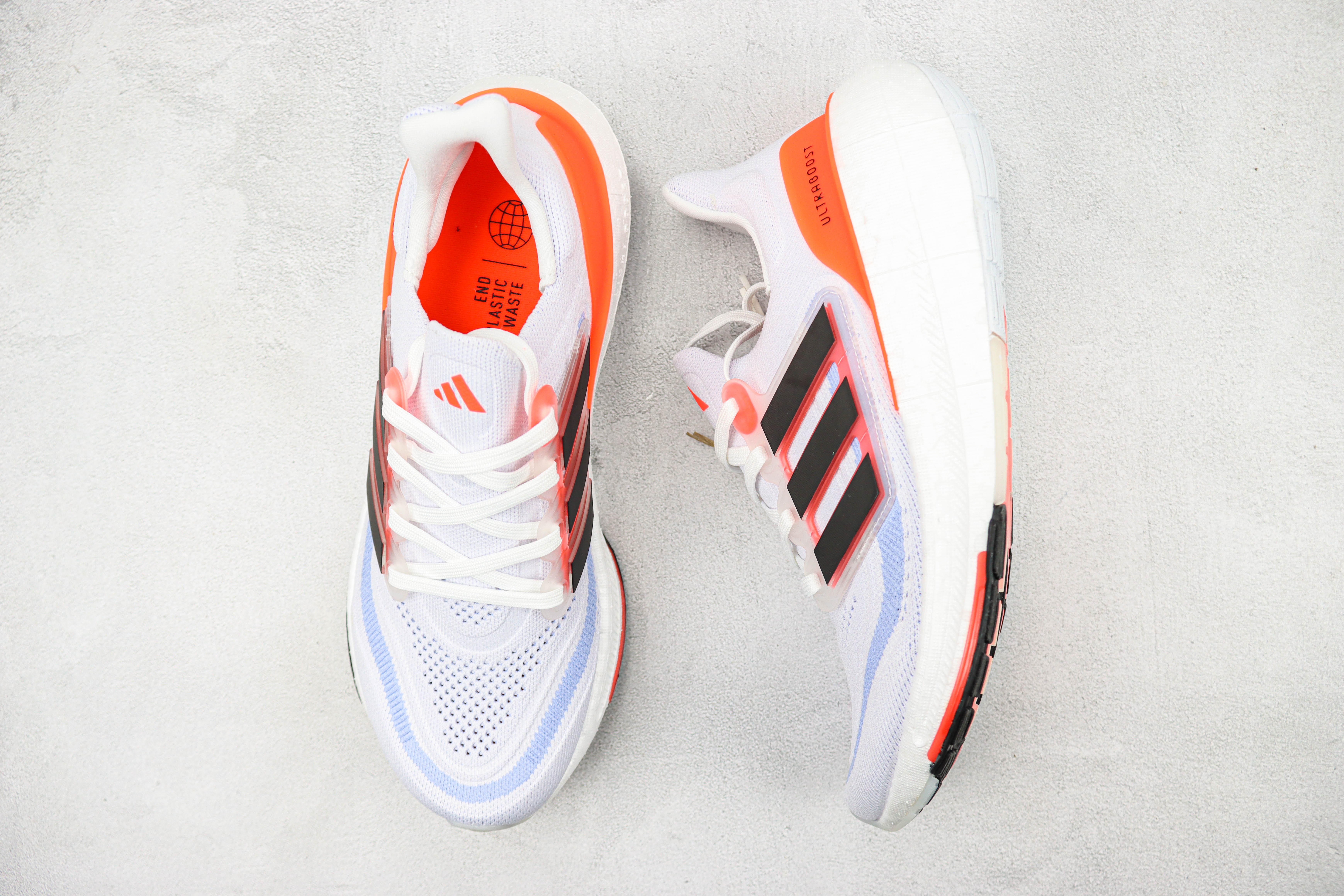 Adidas Ultra Boost 2023 LIGHT Black And White