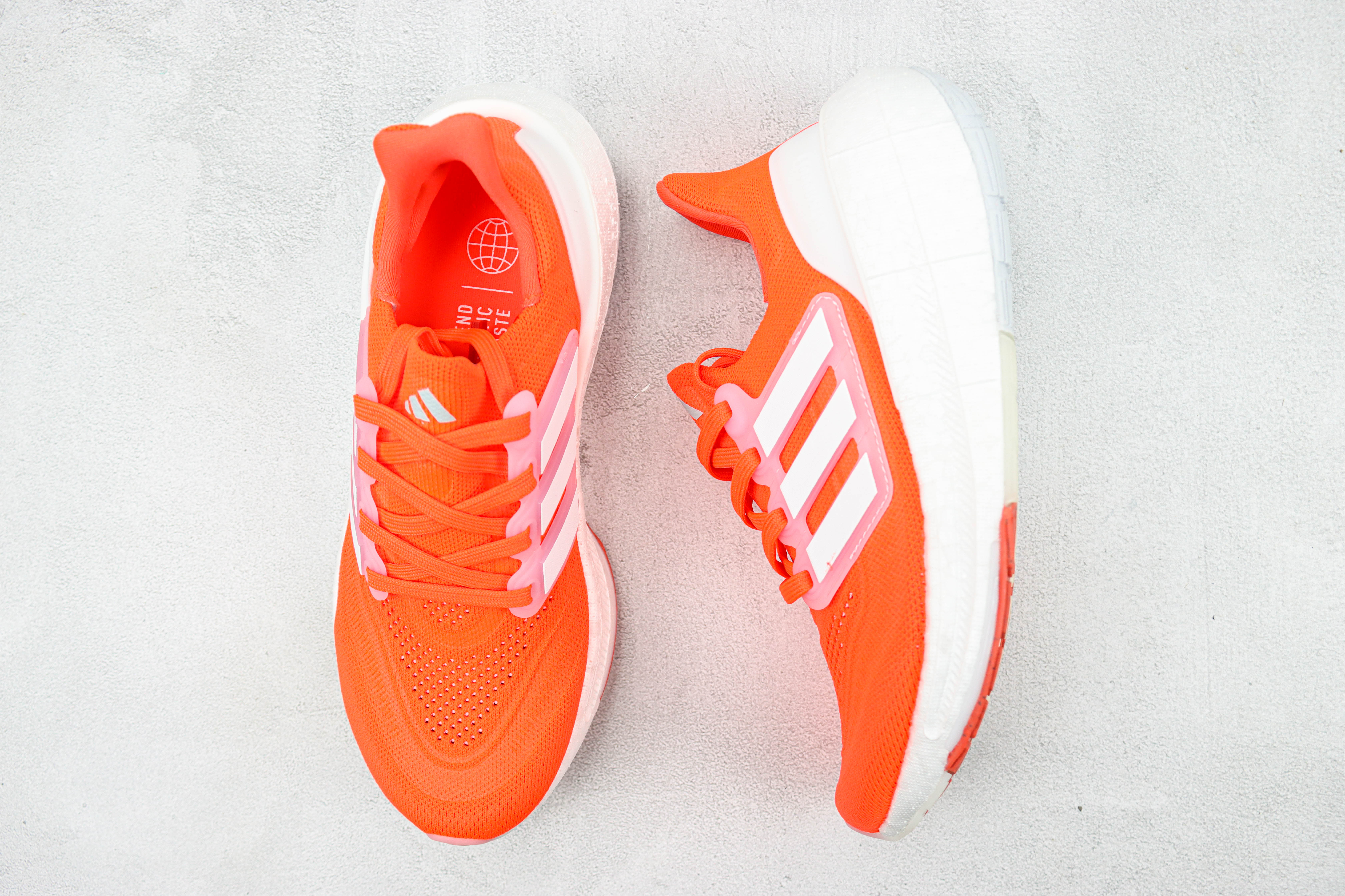 Adidas Ultra Boost 2023 LIGHT Black And White