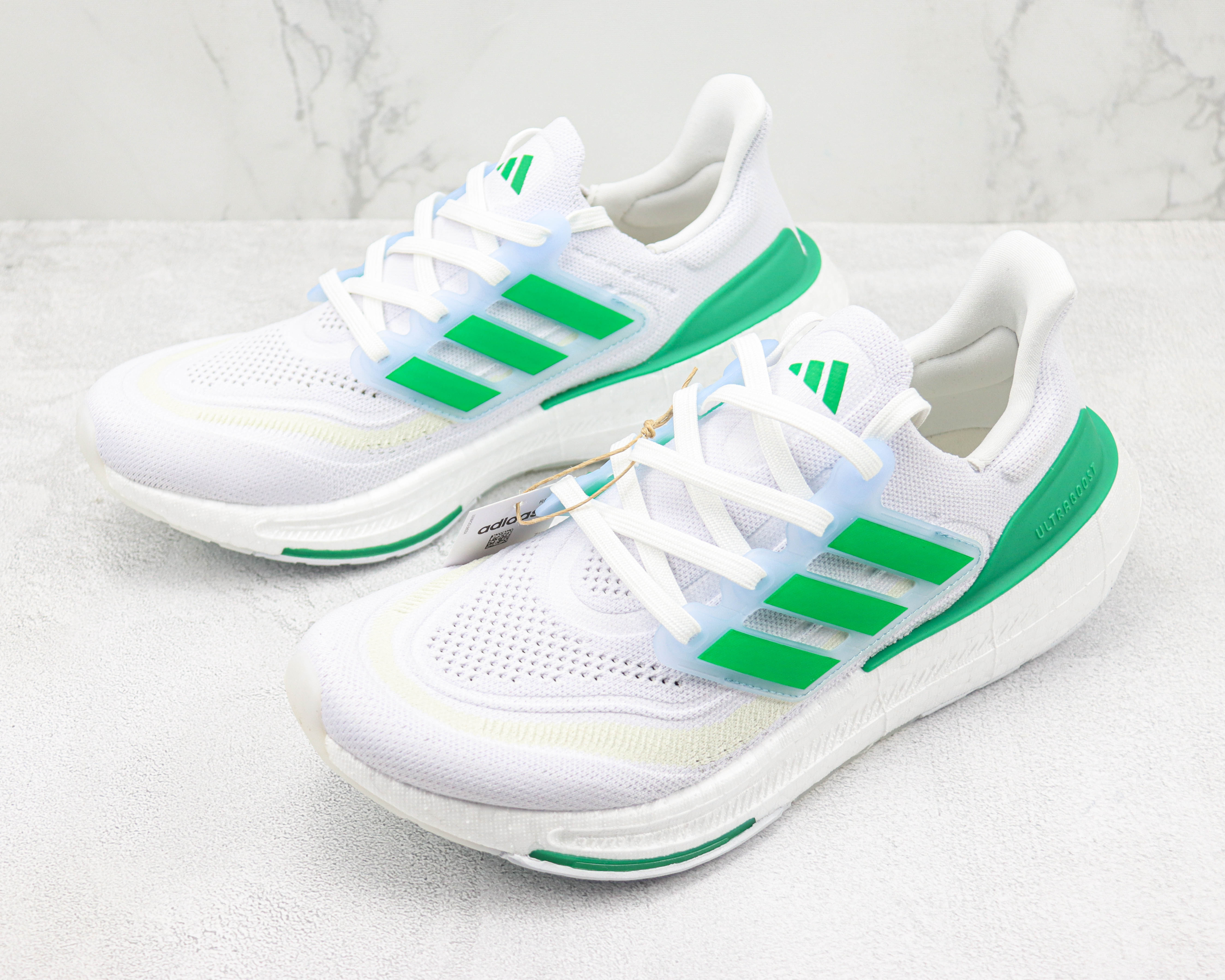 Adidas Ultra Boost 2023 LIGHT Black And White