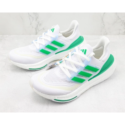 Adidas Ultra Boost 2023 LIGHT Black And White 02