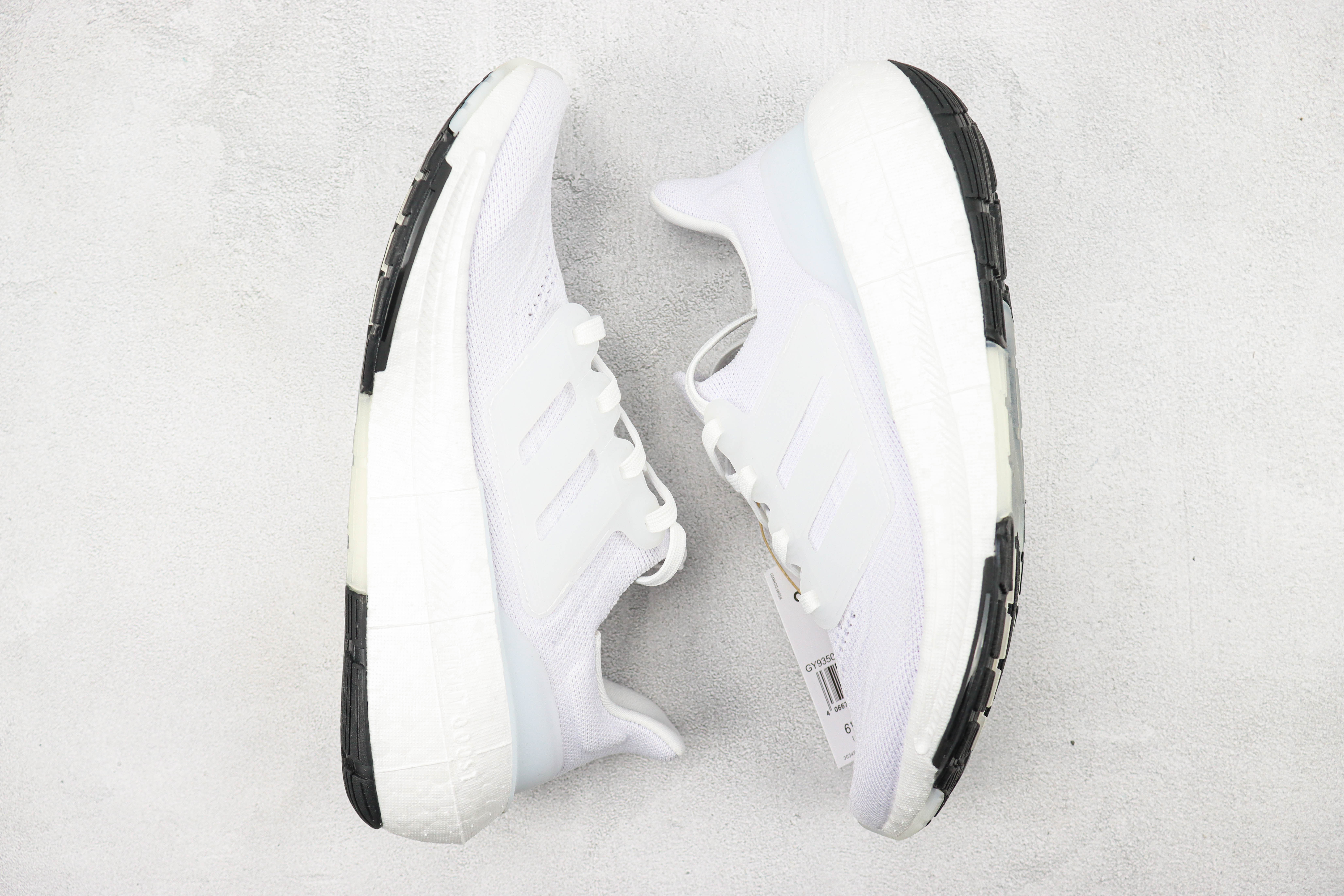 Adidas Ultra Boost 2023 LIGHT Black And White
