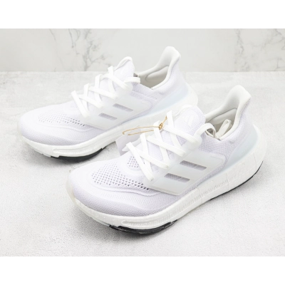 Adidas Ultra Boost 2023 LIGHT Black And White 02
