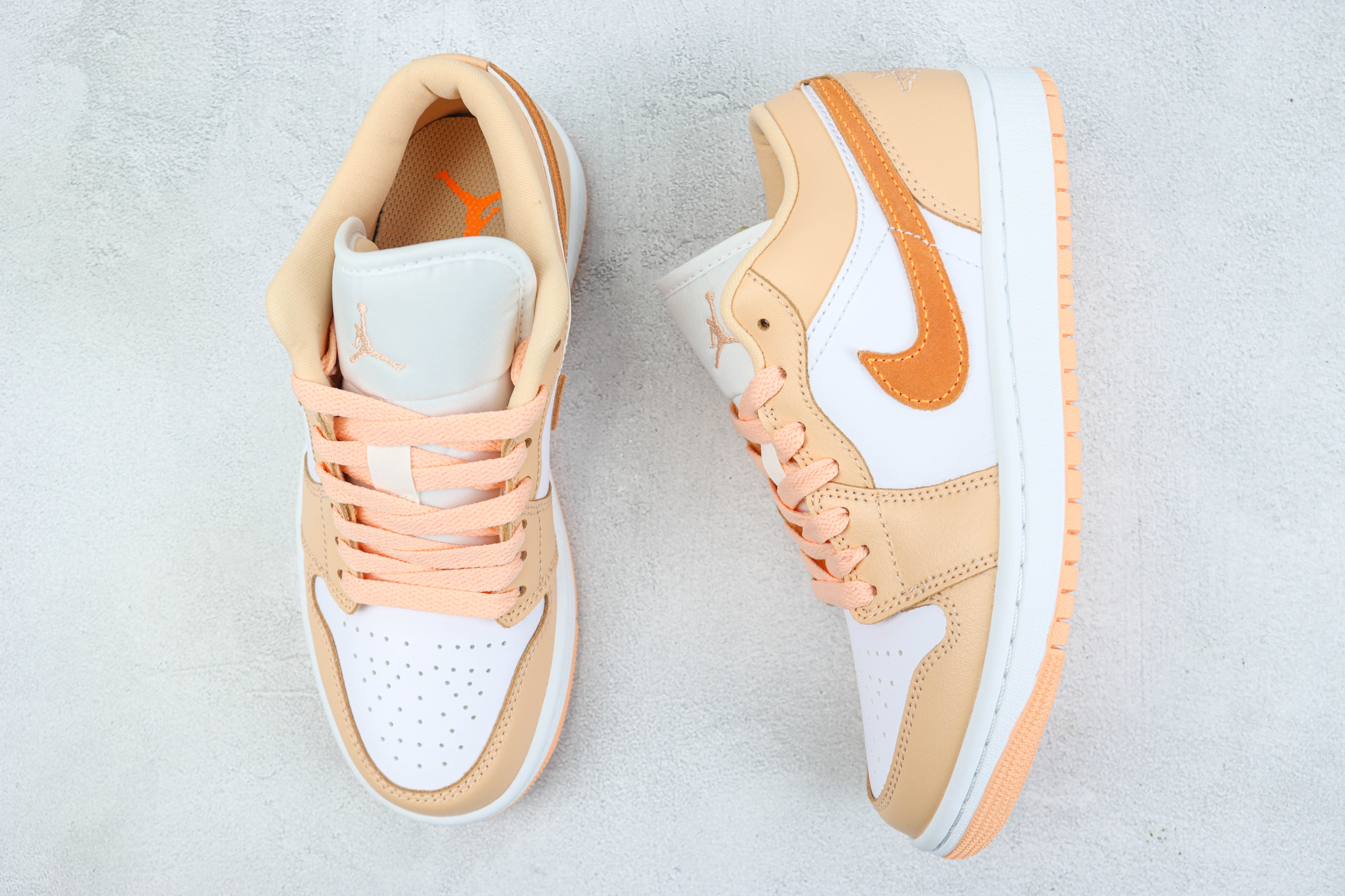 Travis Scott x Air Jordan 1 Low Pink Orange