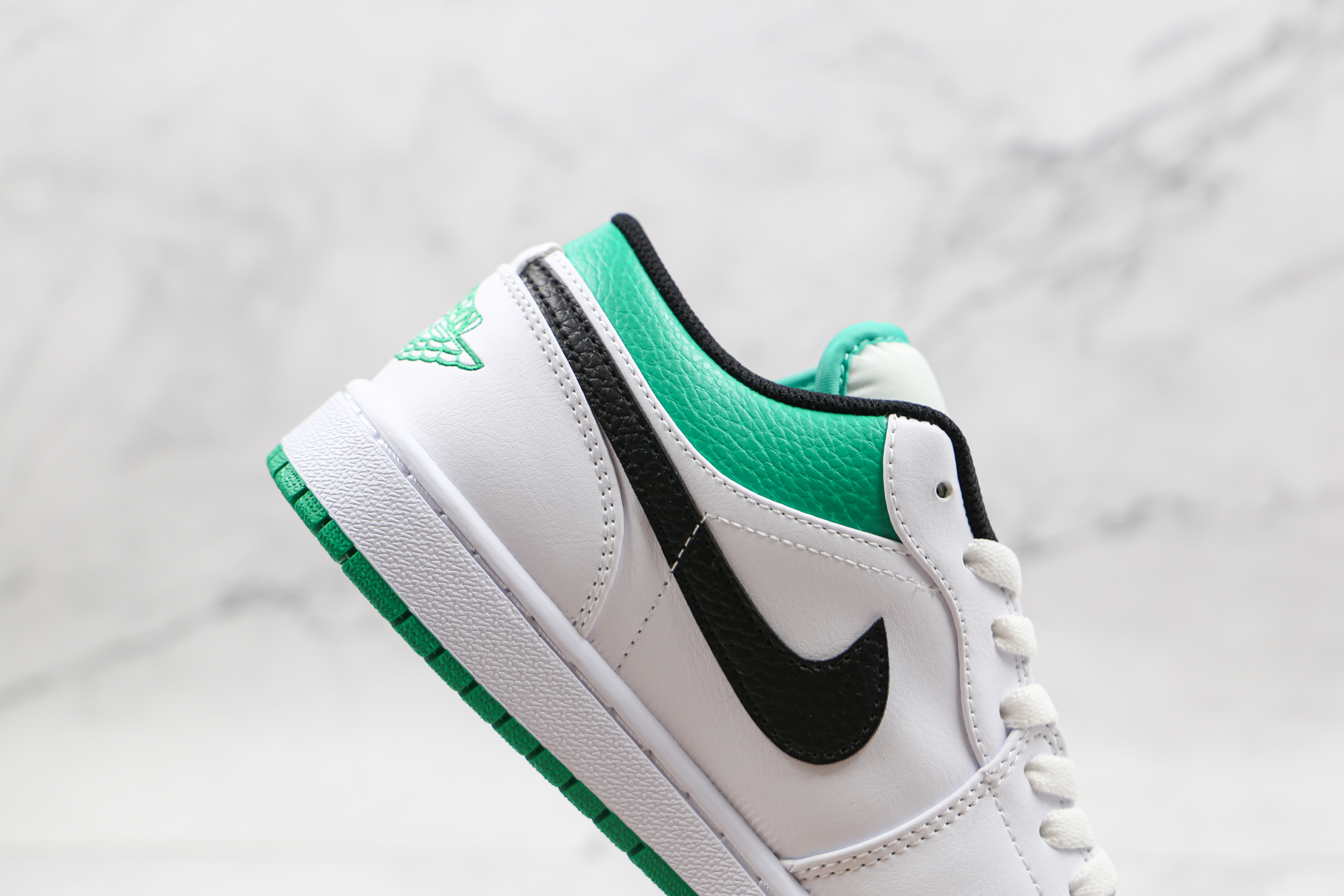 Travis Scott x Air Jordan 1 Low White Green
