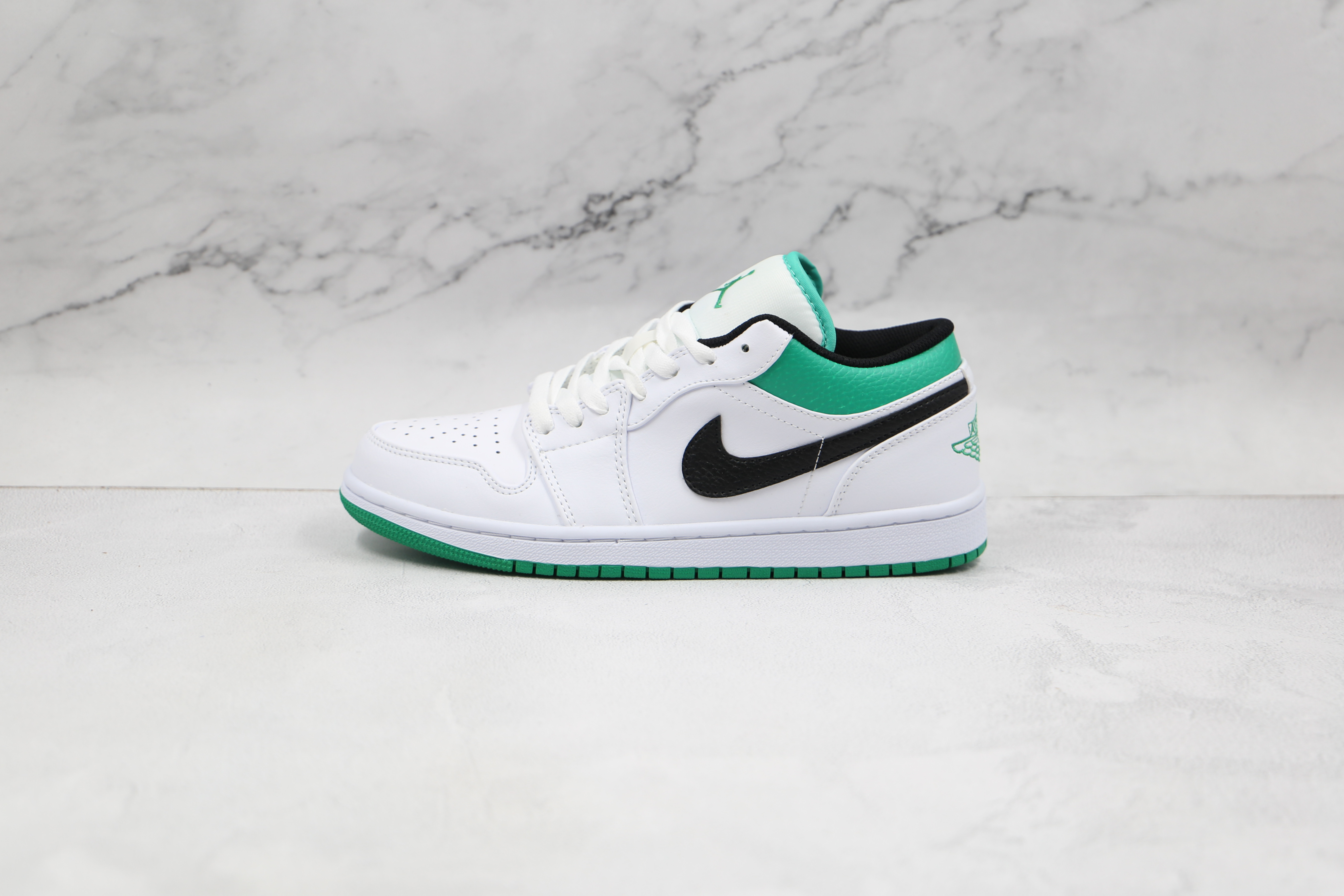 Travis Scott x Air Jordan 1 Low White Green