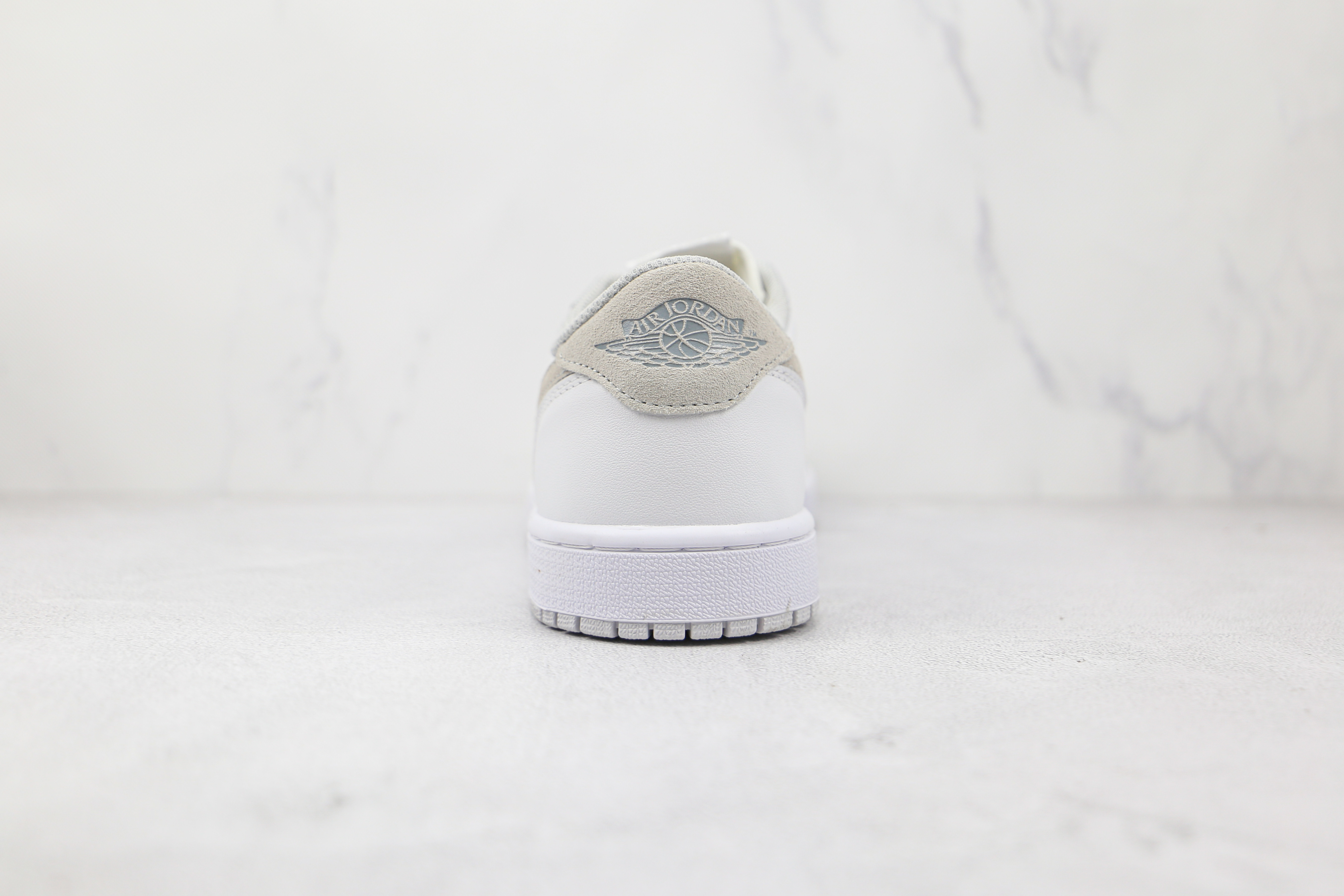 Air Jordan 1 Low OG Neutral Grey