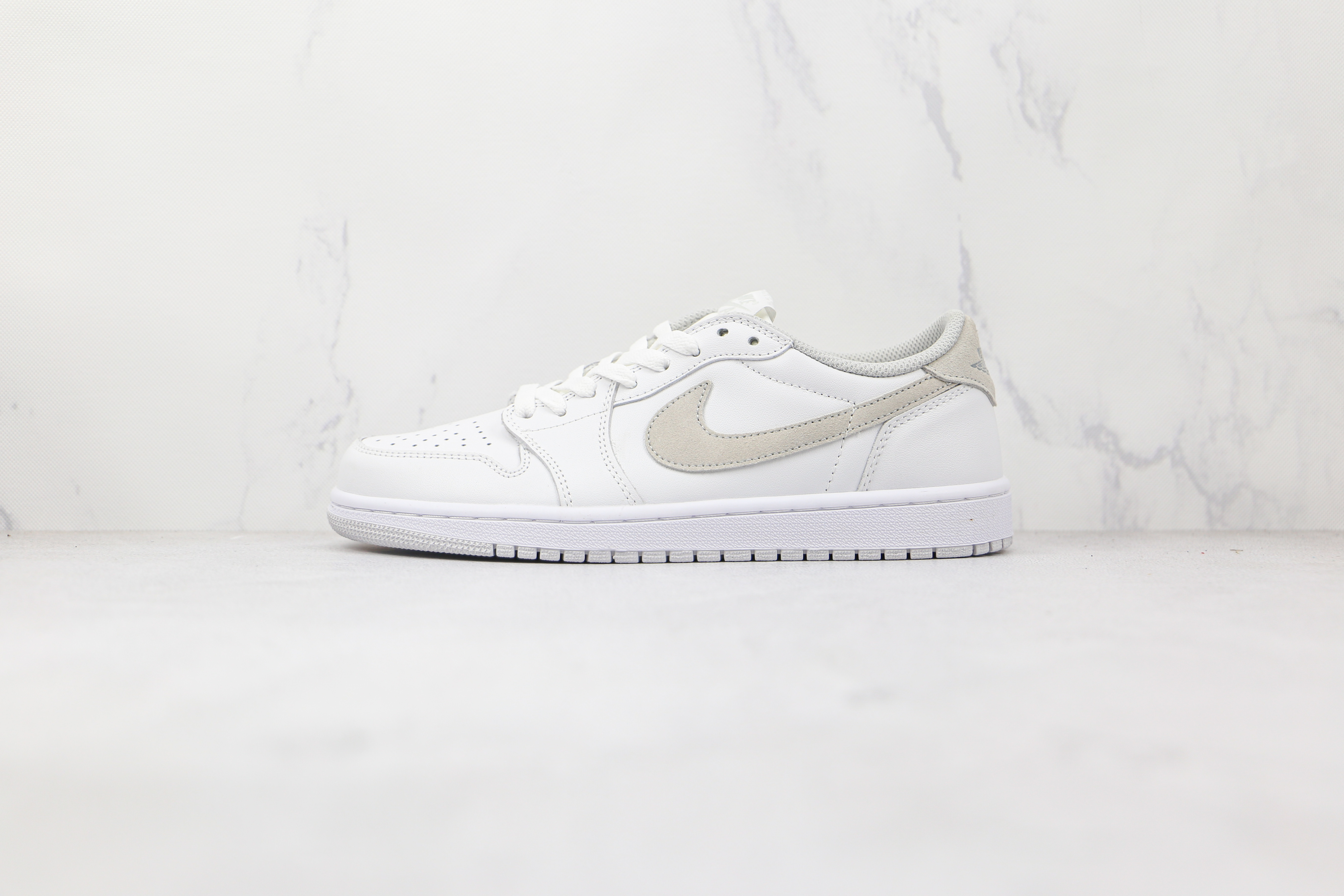 Air Jordan 1 Low OG Neutral Grey