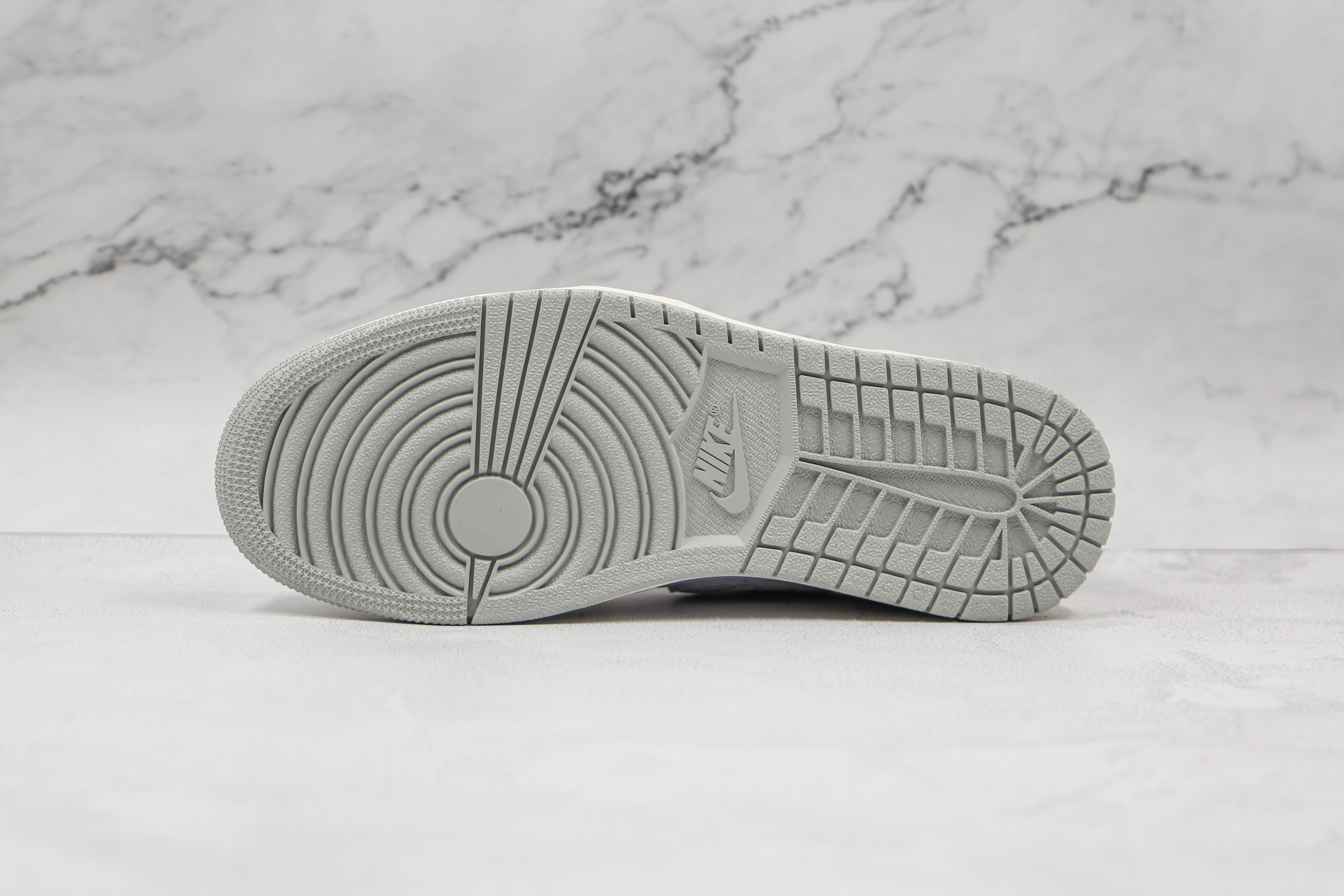 Air Jordan 1 Low PRM Elephant Print