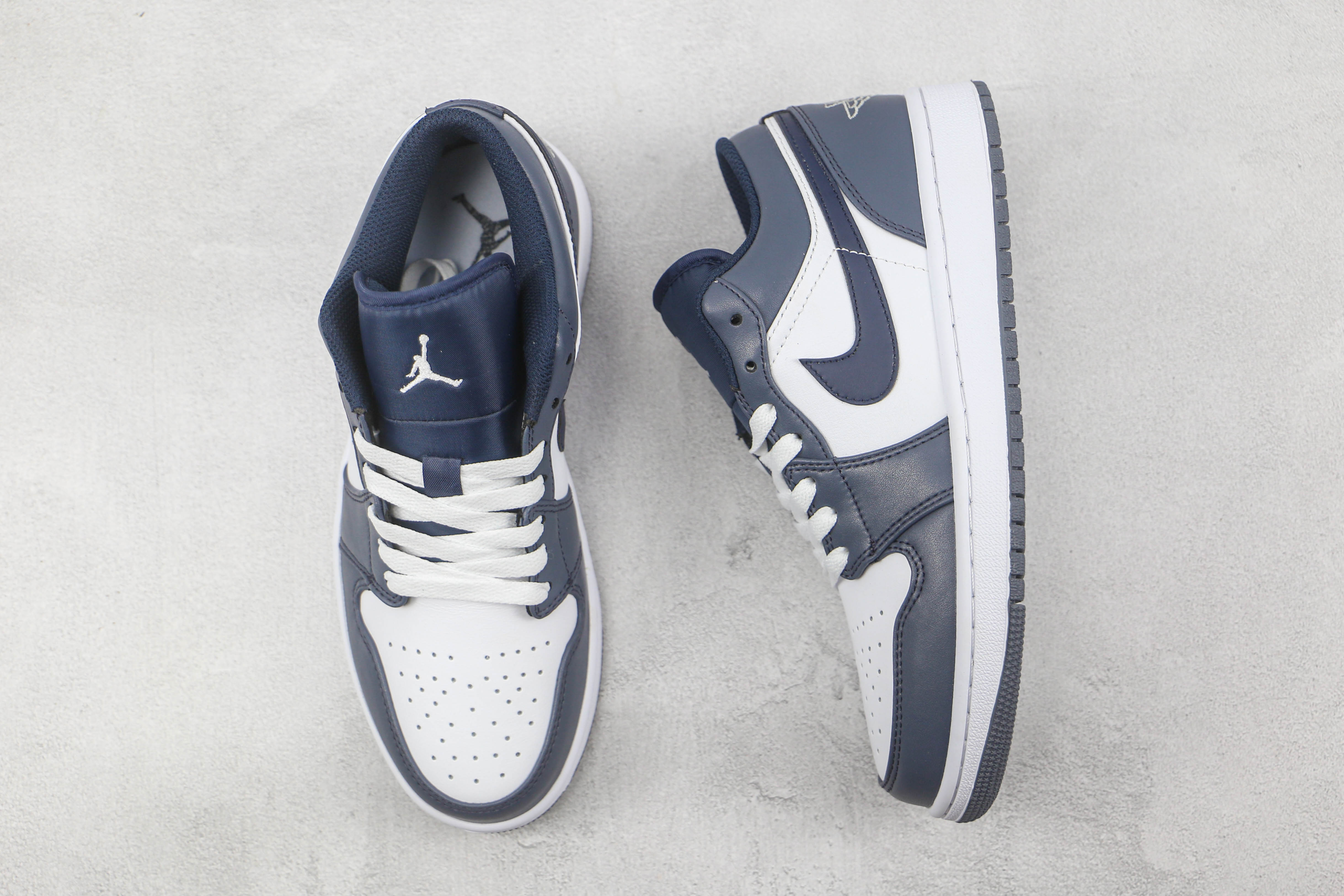 Air Jordan 1 Low White Gray Orchid