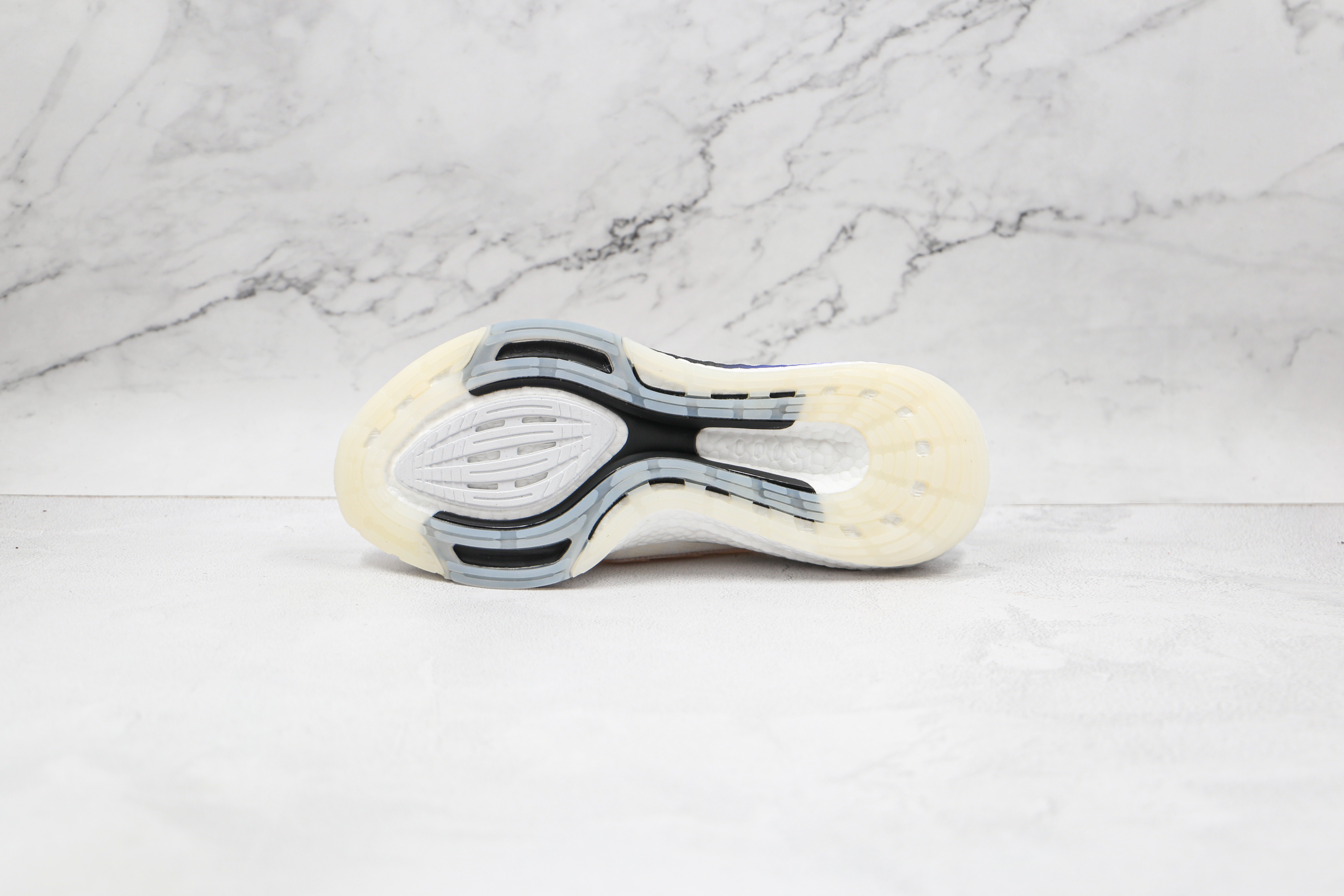 Adidas Ultra Boost 2021 Primeblue