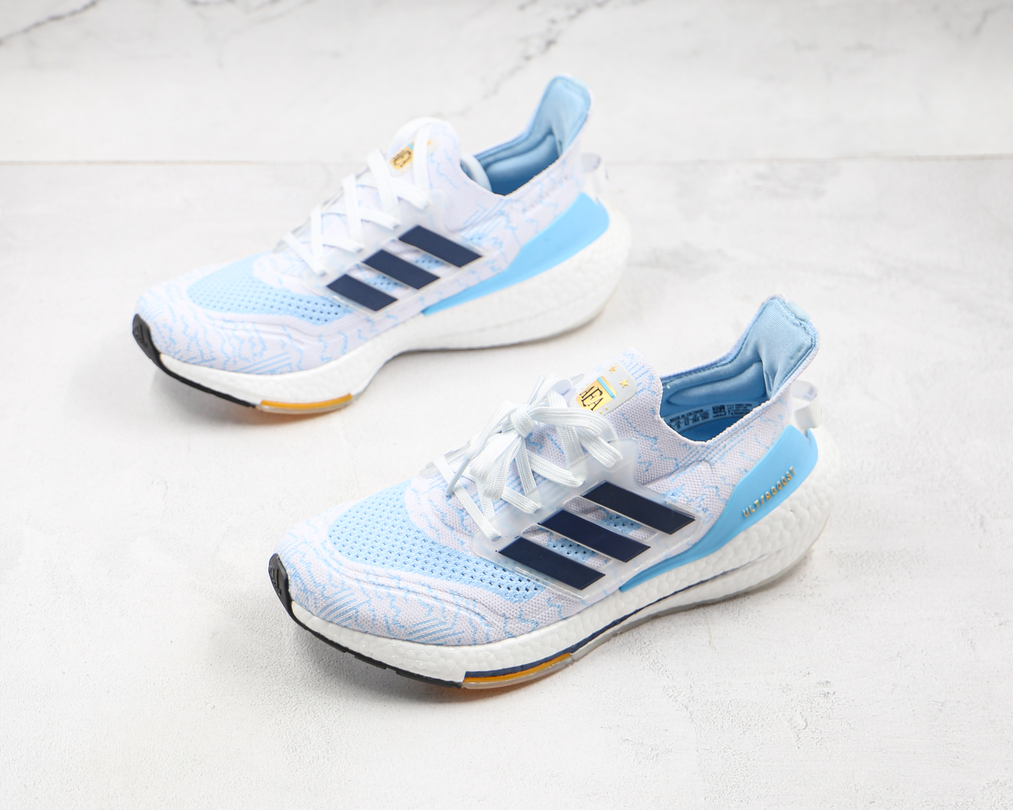 Adidas Ultra Boost 2021 White ice blue