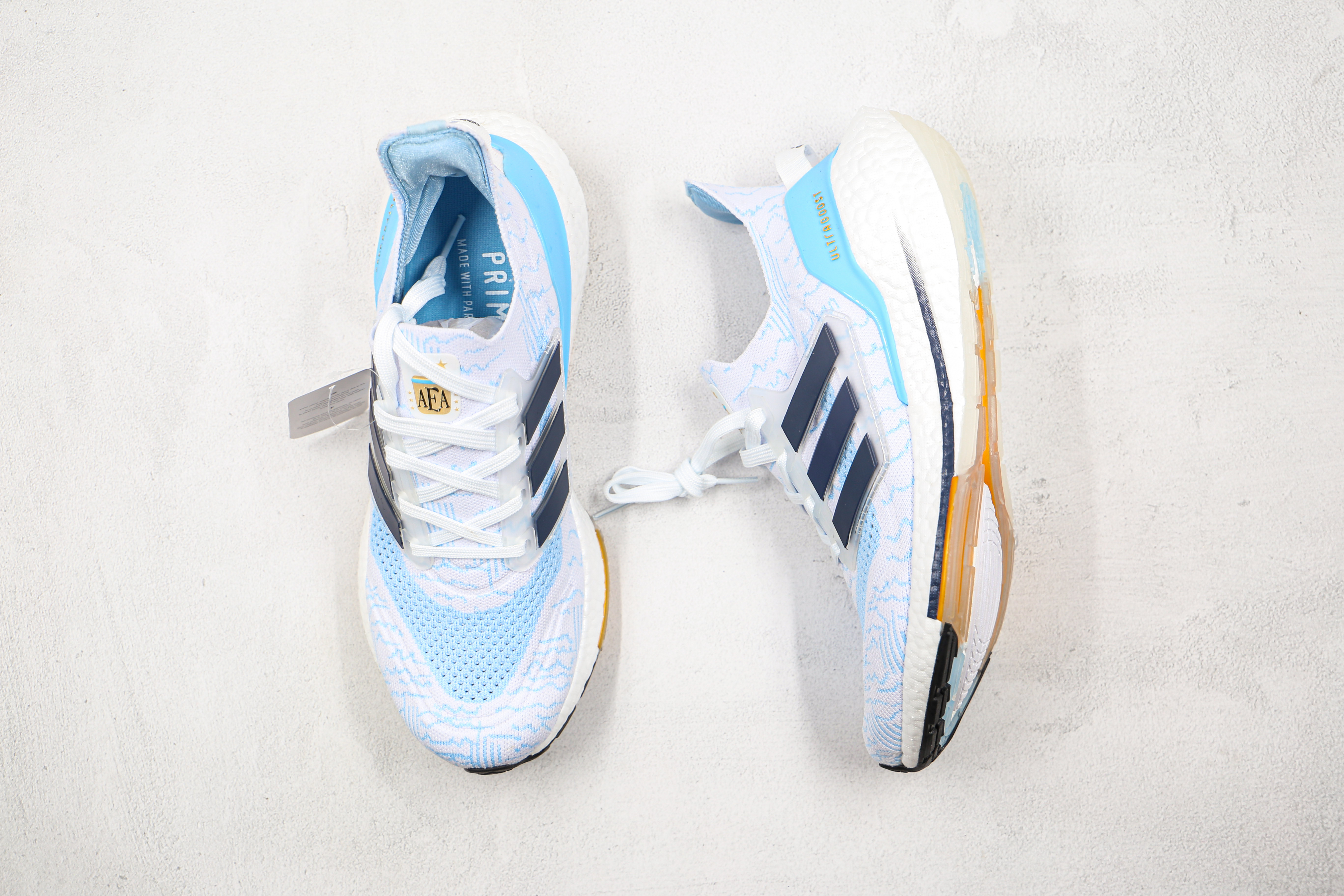 Adidas Ultra Boost 2021 White ice blue