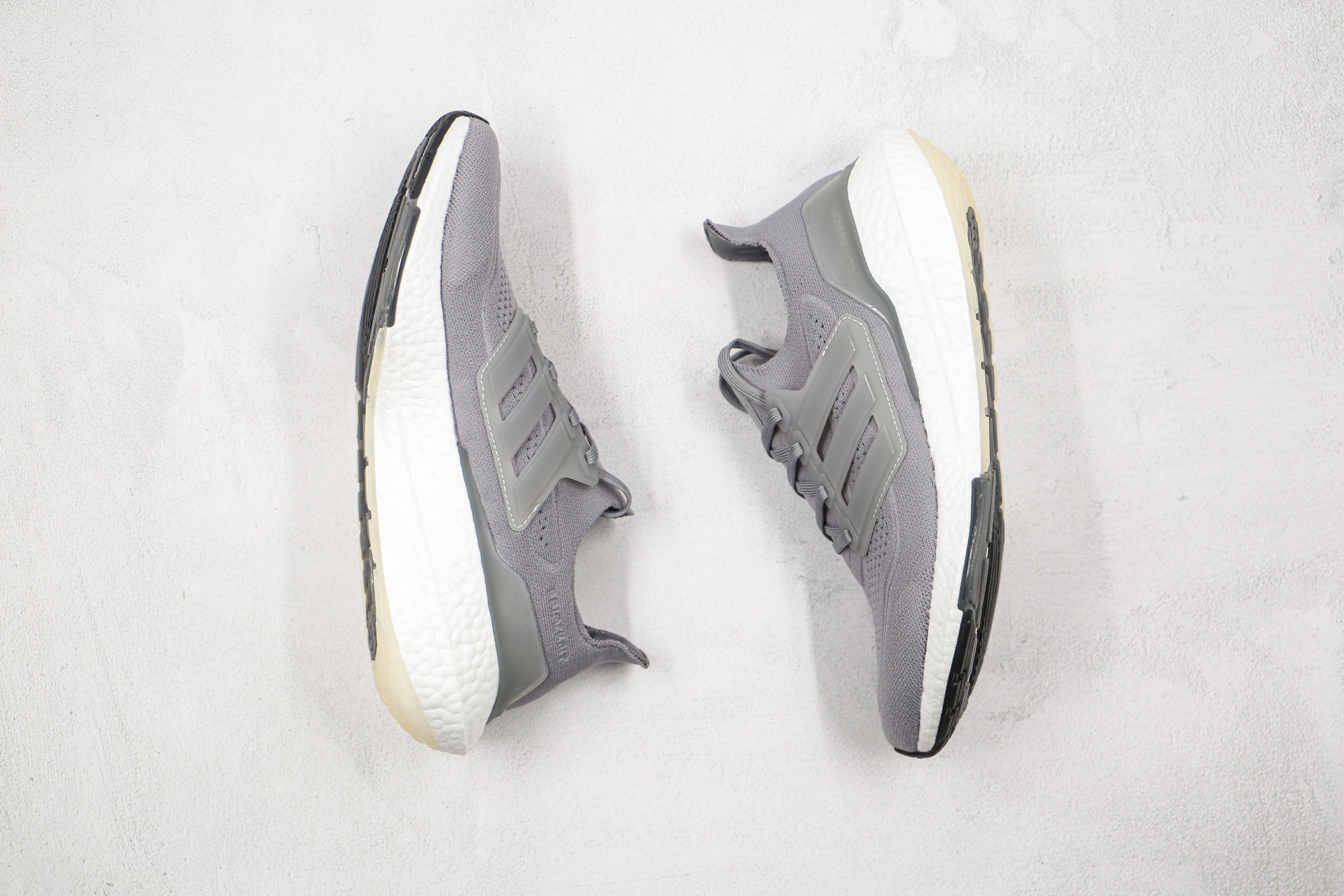 Adidas Ultra Boost 2021 Light Grey White