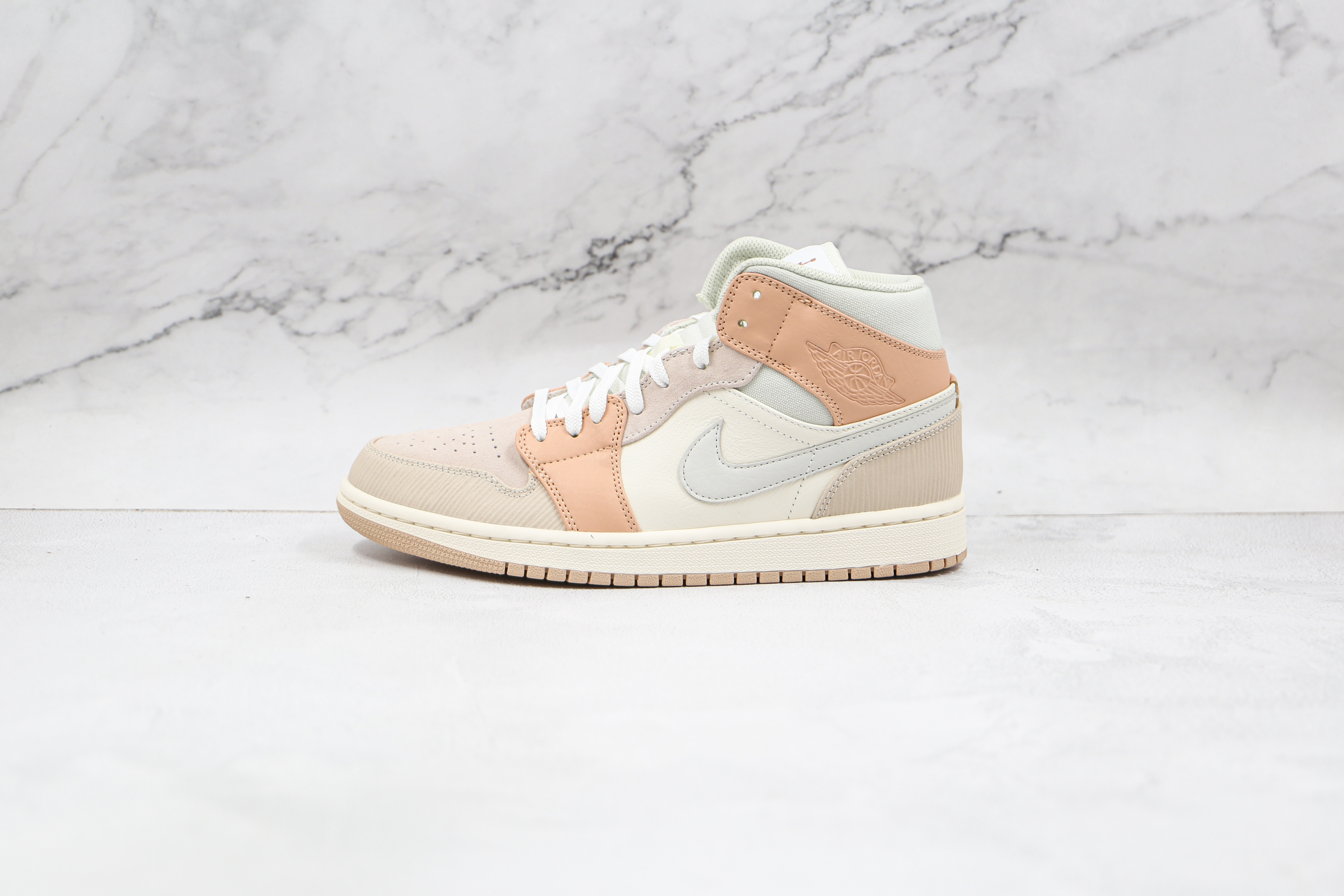 Air Jordan 1 Mid Milan