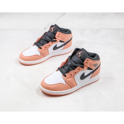 Air Jordan 1 Mid Pink Quartz 02