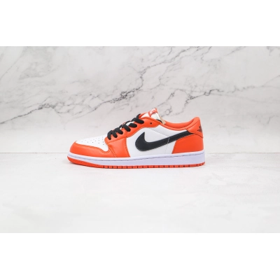 Travis Scott x Air Jordan 1 Low To Make a Waste of Money 01