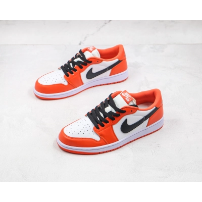 Travis Scott x Air Jordan 1 Low To Make a Waste of Money 02