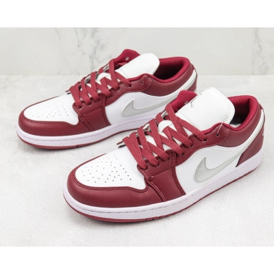Air Jordan 1 Low “Bordeaux” 02