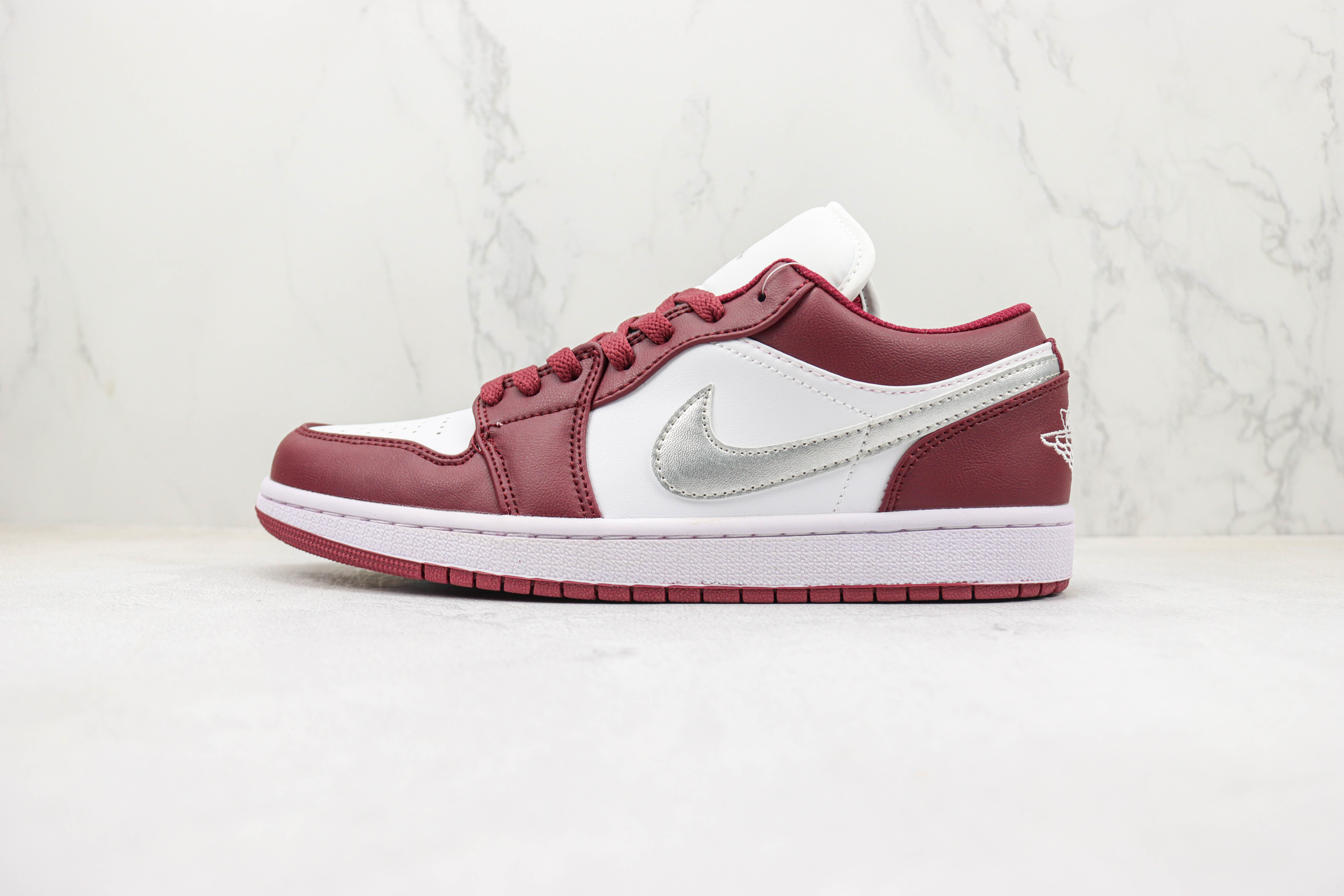 Air Jordan 1 Low “Bordeaux”