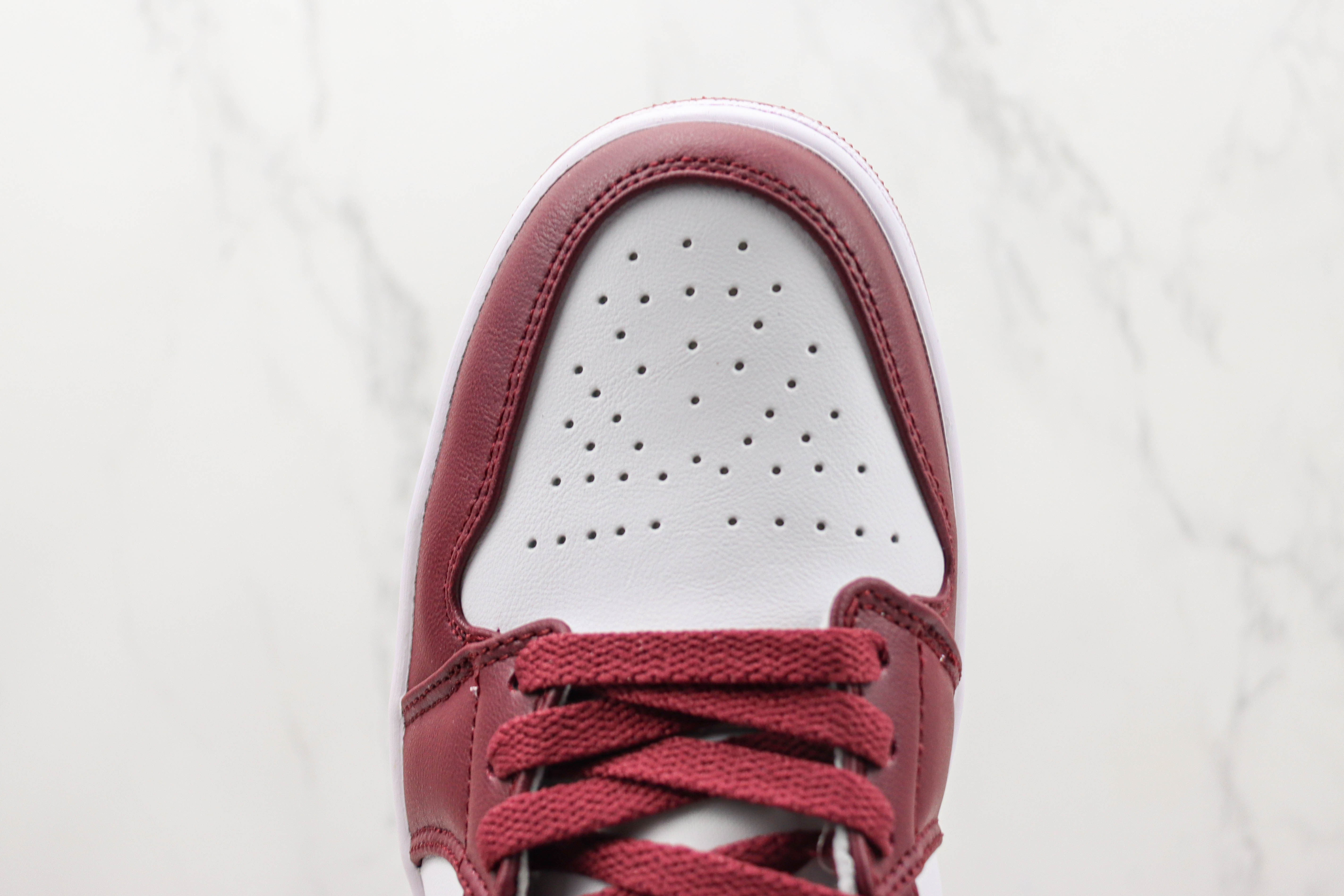 Air Jordan 1 Low “Bordeaux”