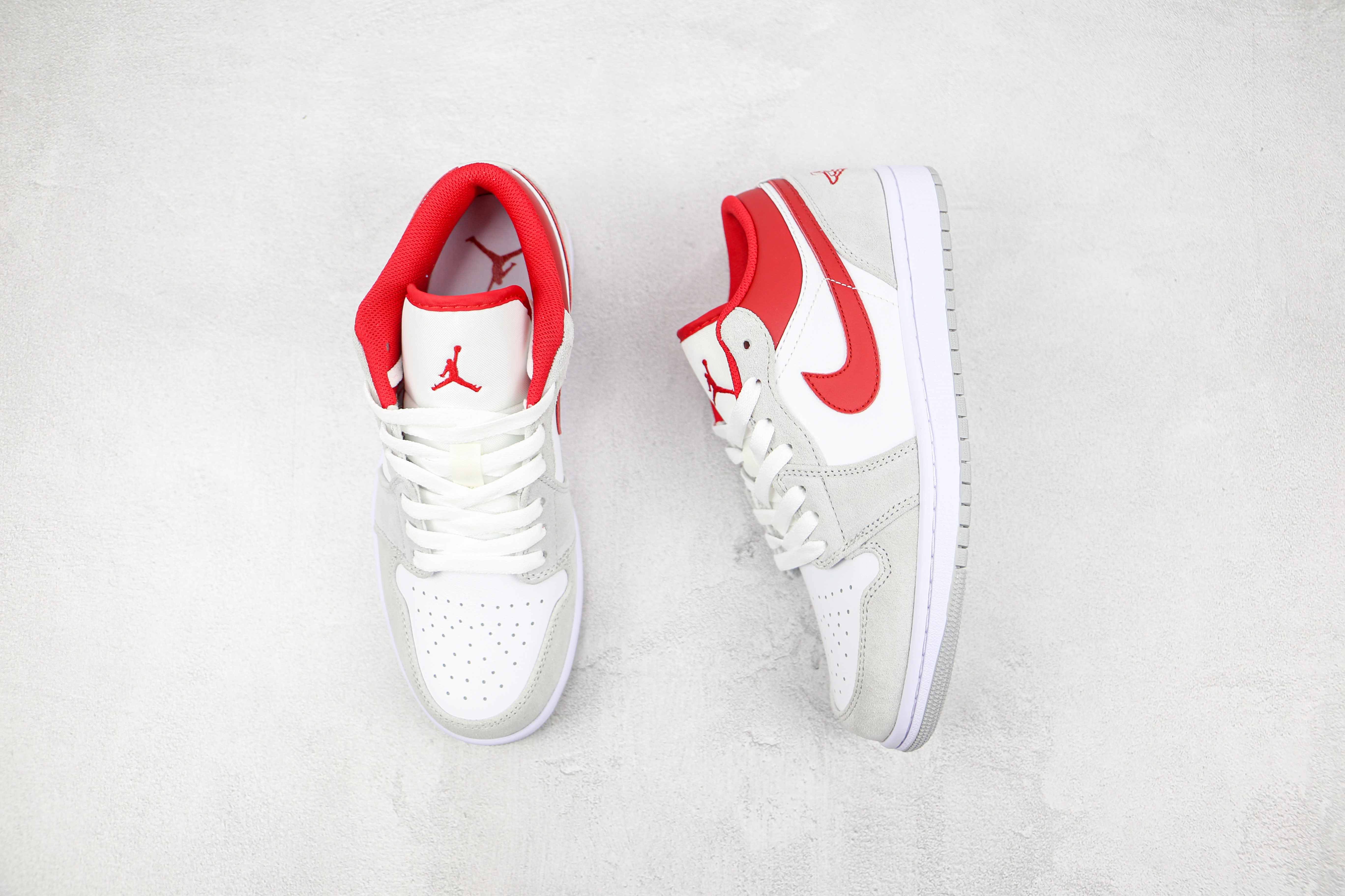 Air Jordan 1 Low Light Smoke Grey Gym Red