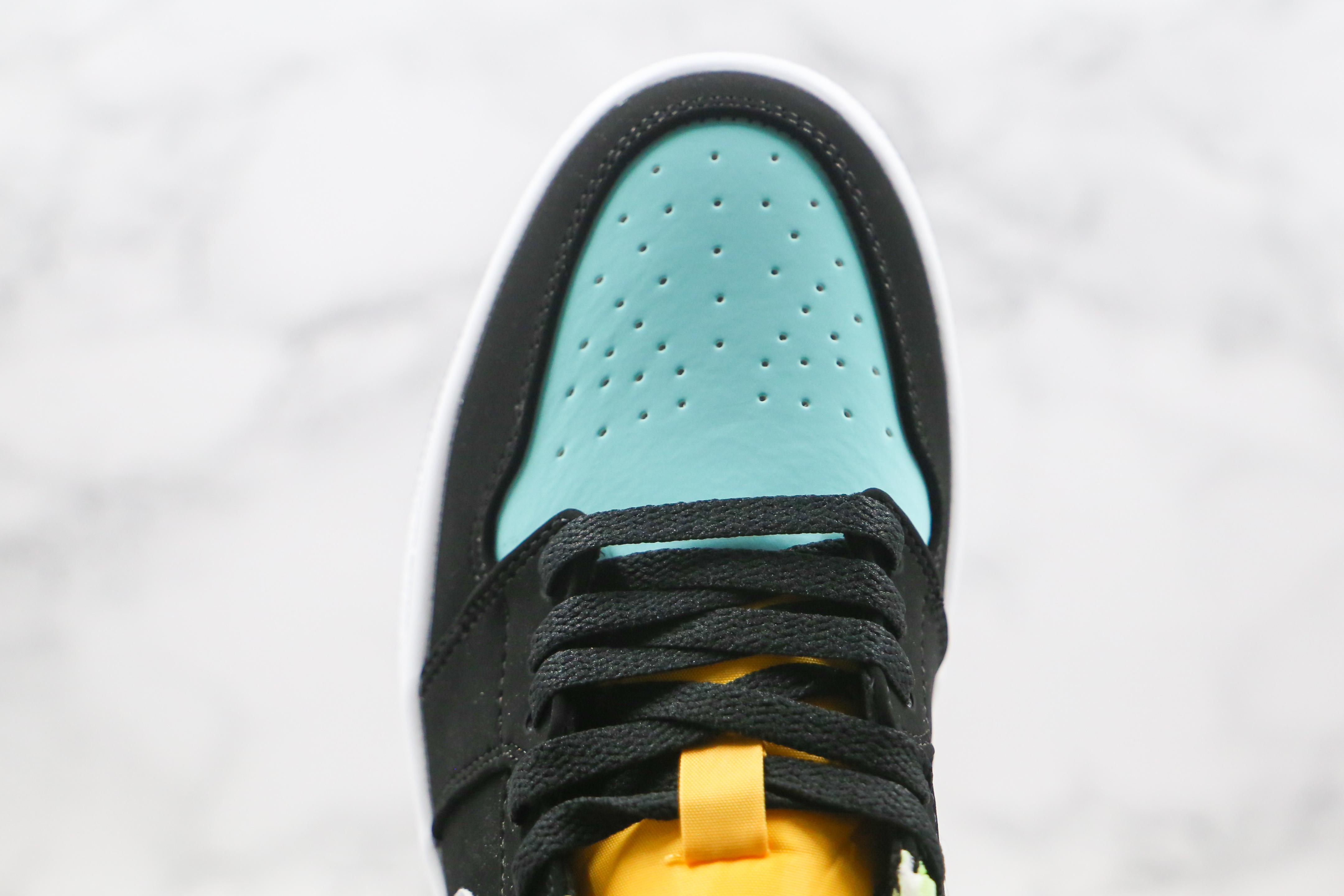 Air Jordan 1 Low SE Pink Orange Blue