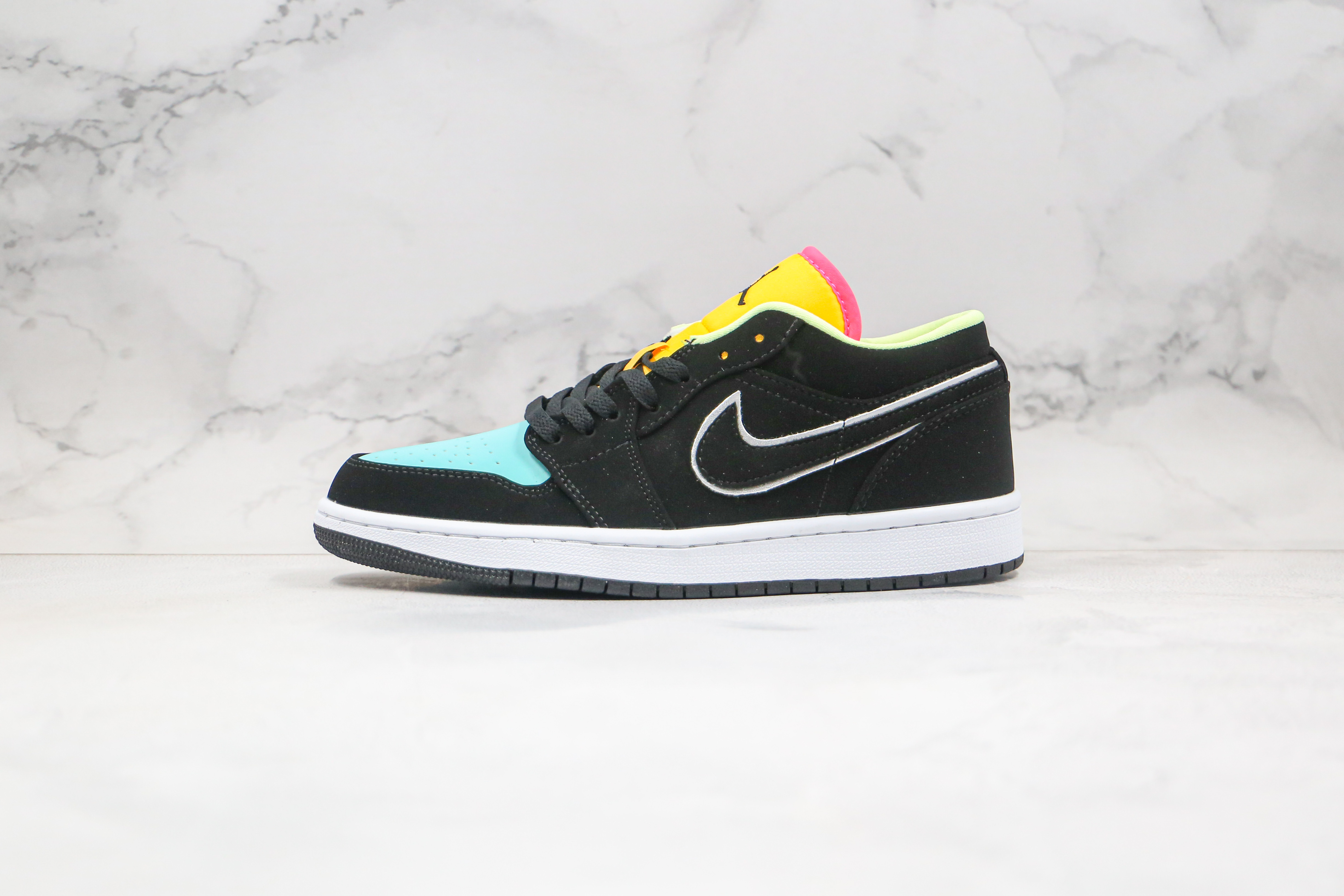Air Jordan 1 Low SE Pink Orange Blue